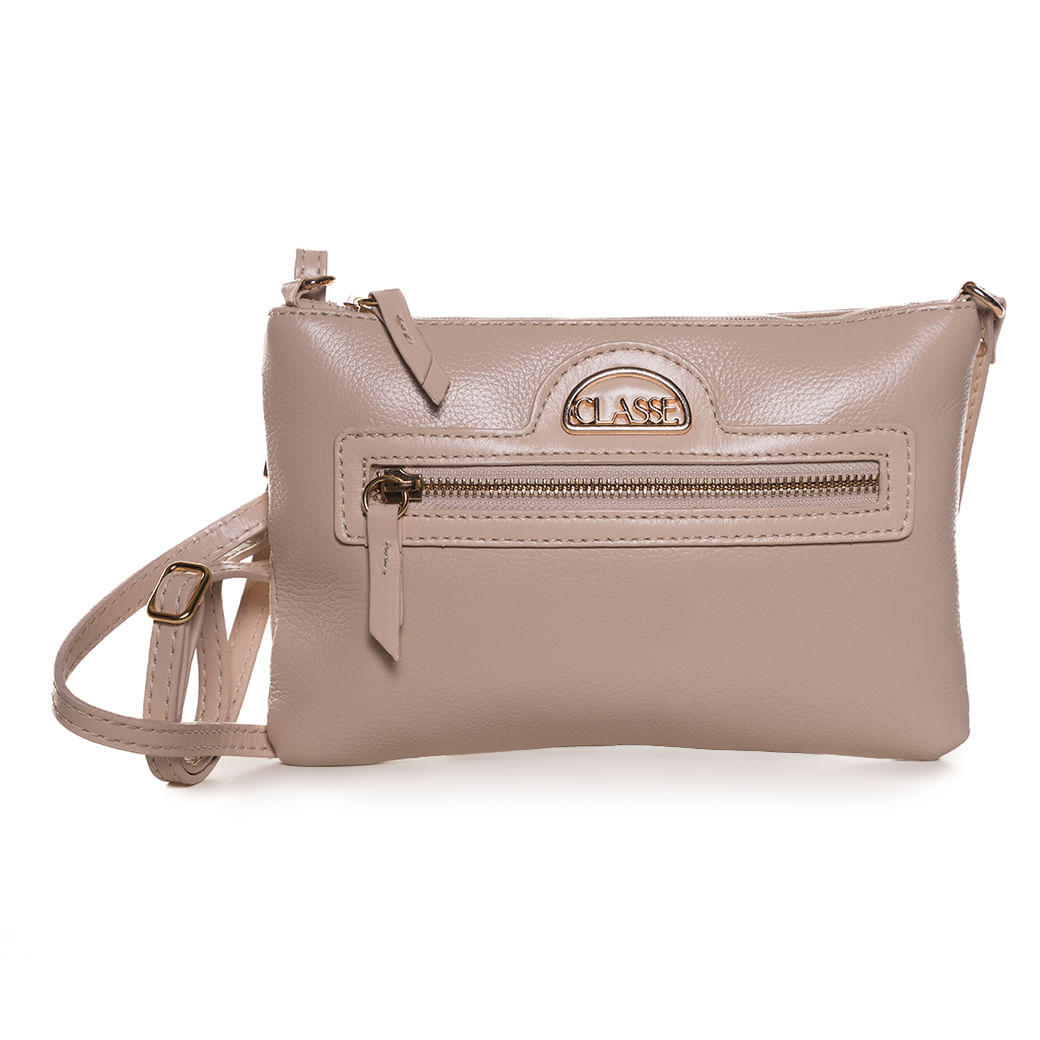 Bolsa crossbody mini creme em couro com zíper dourado e detalhe da marca Classe em metal dourado