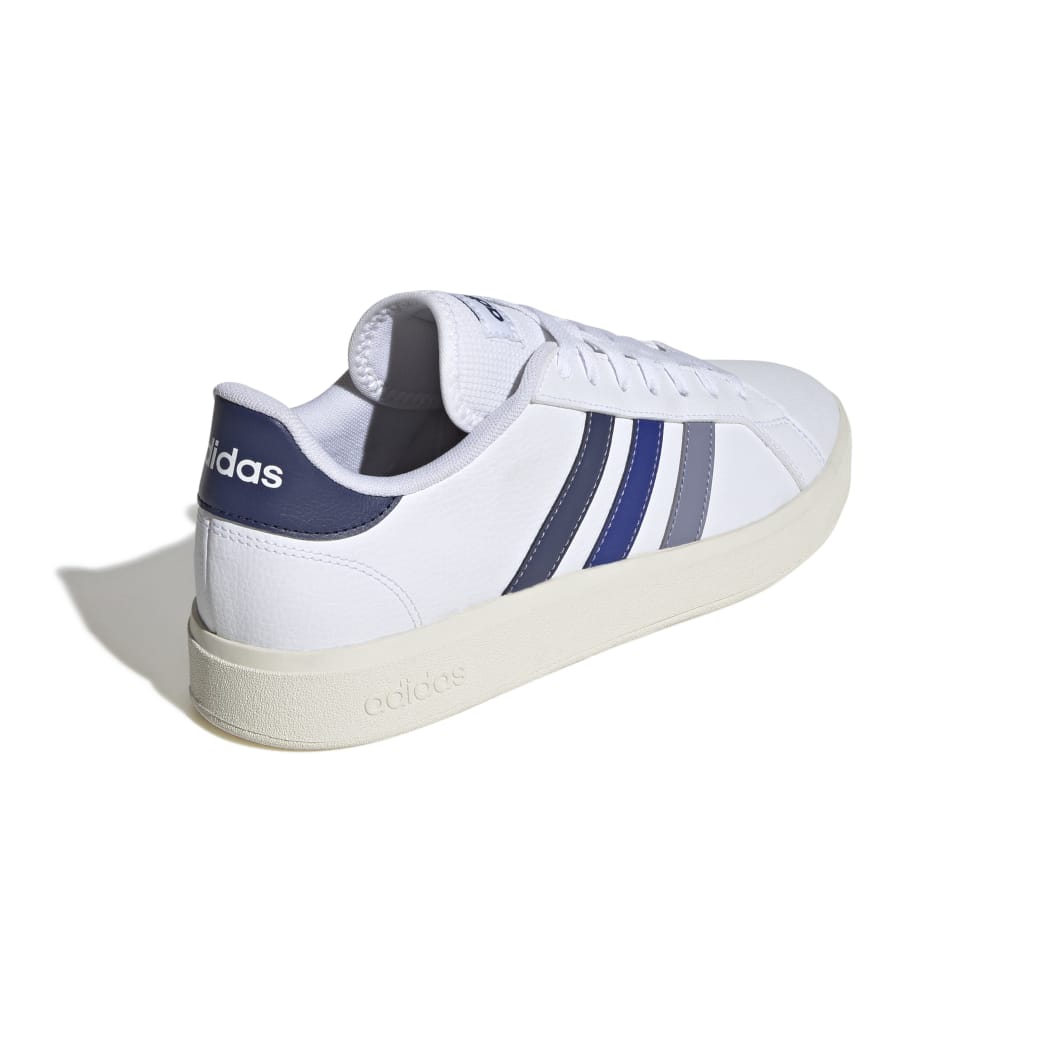 JH8610_7_FOOTWEAR_Photography_Back-Lateral-Top-View_white.jpg