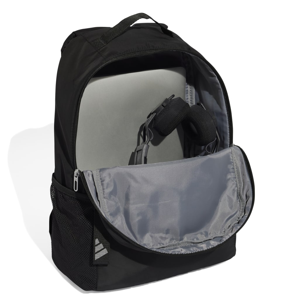 JE3224_3_HARDWARE_Photography_Front-Inside-View_white.jpg