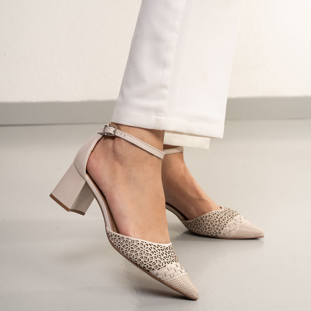 Off White Salto Grosso Feminino Salto Grosso Sandalia Chiquiteira