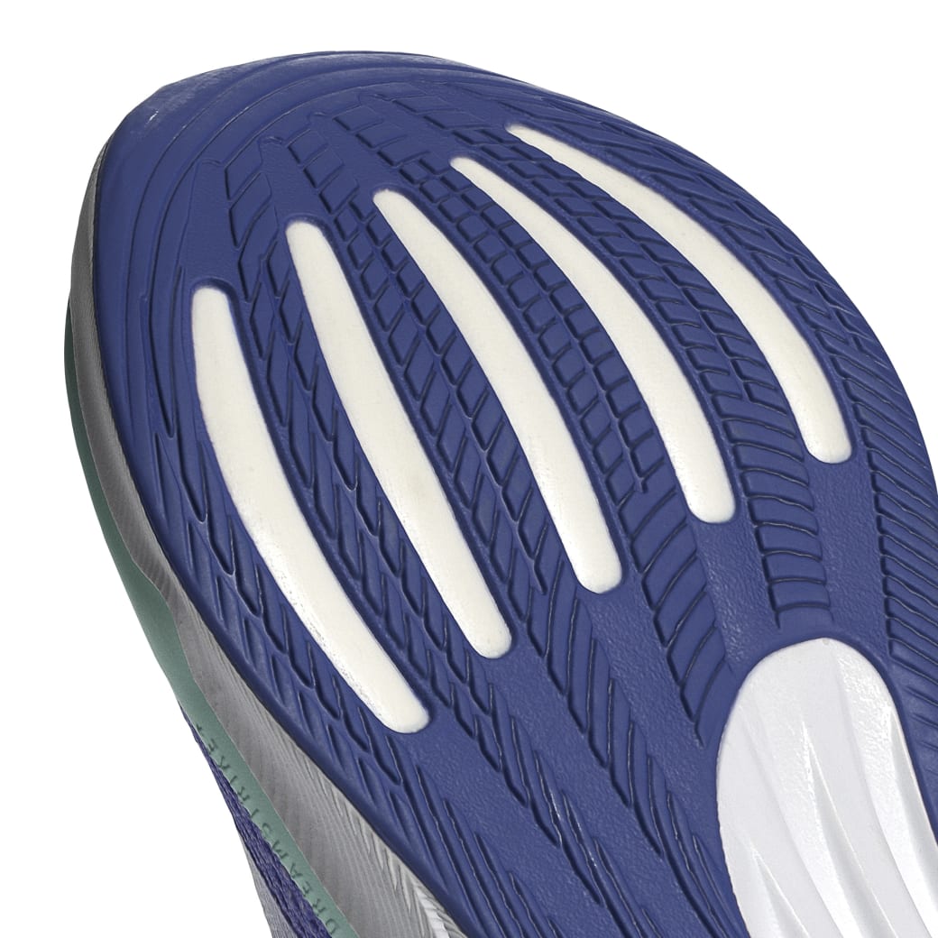 ID3695_9_FOOTWEAR_Photography_Detail-View-2_white.jpg