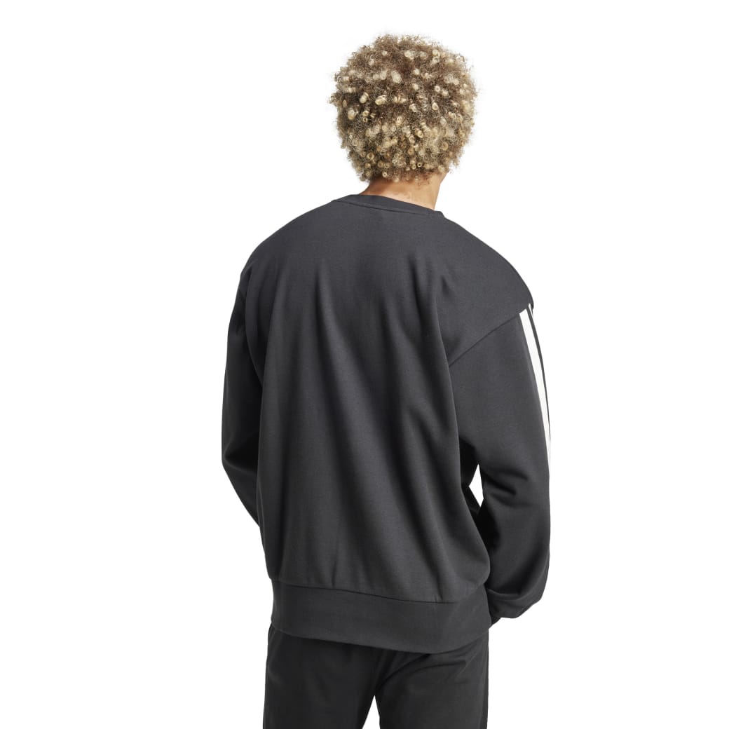 JE6372_4_APPAREL_On-Model_Back-View_white.jpg