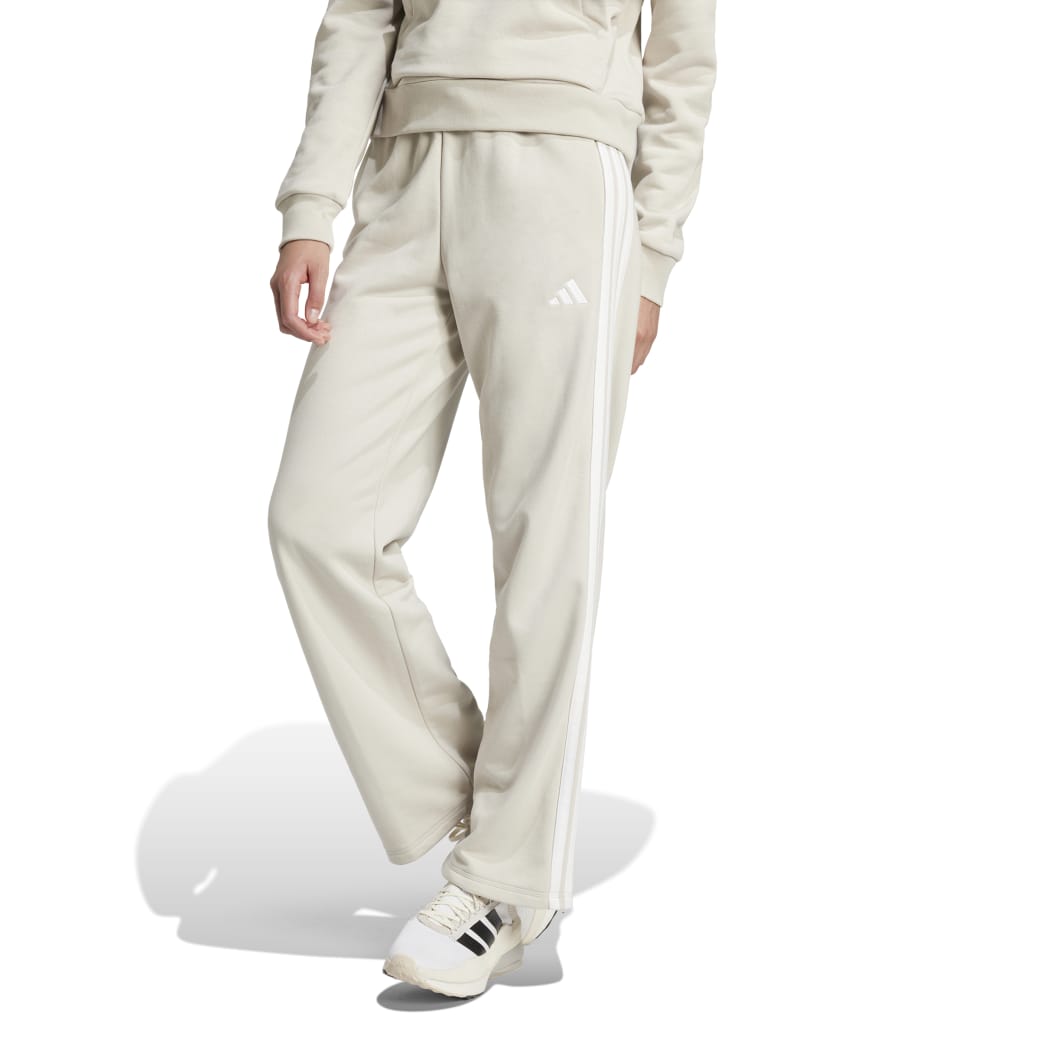 JW7177_2_APPAREL_On-Model_Standard-View_white.jpg