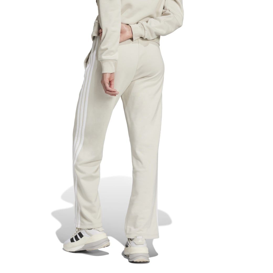JW7177_3_APPAREL_On-Model_Back-View_white.jpg