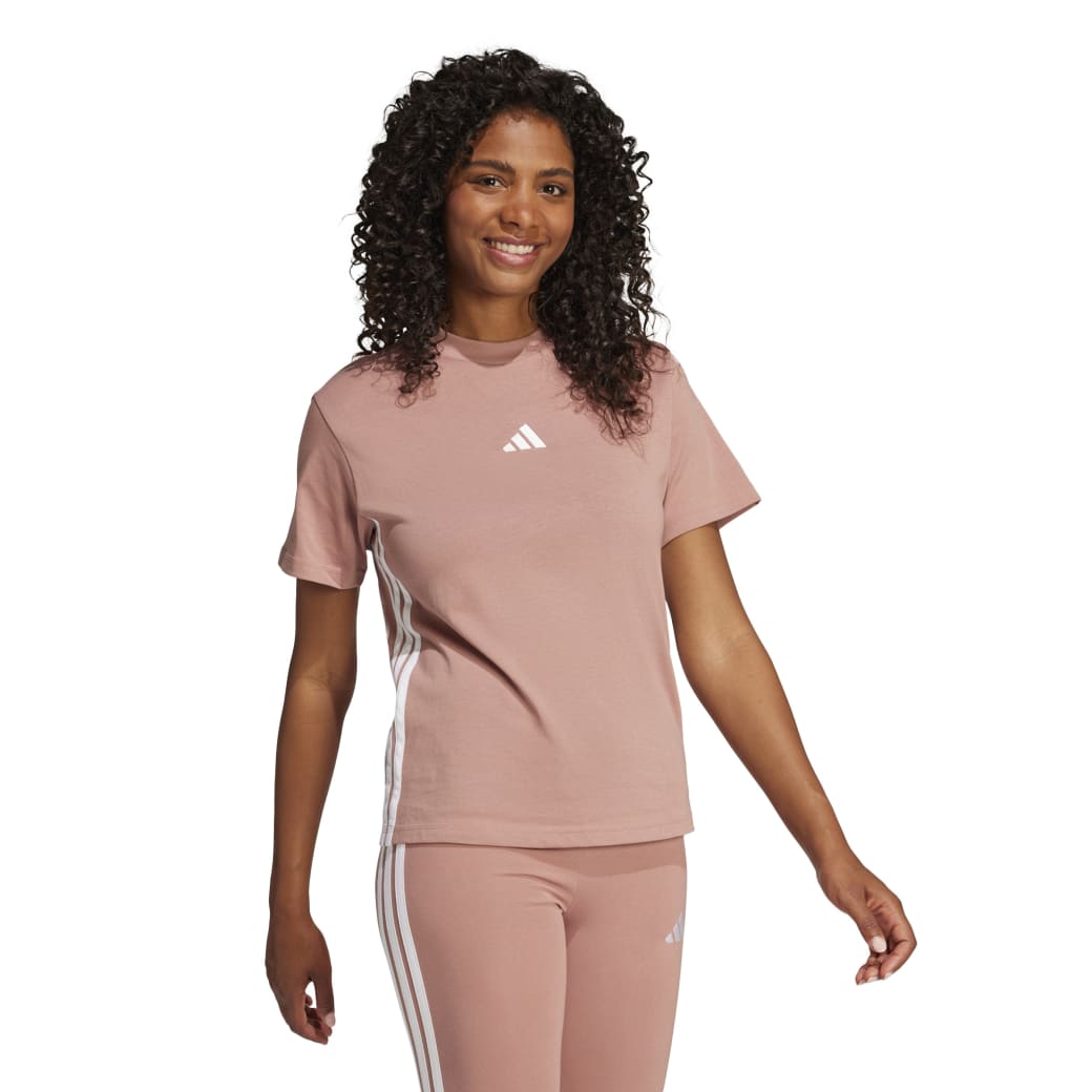 JE1231_4_APPAREL_On-Model_Walking-View_white.jpg