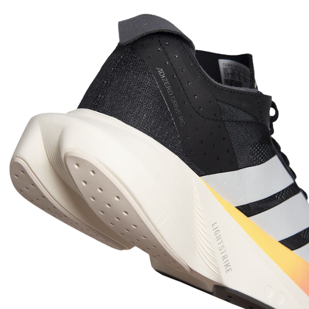 JH5701_9_FOOTWEAR_Photography_Detail-View-2_white.jpg
