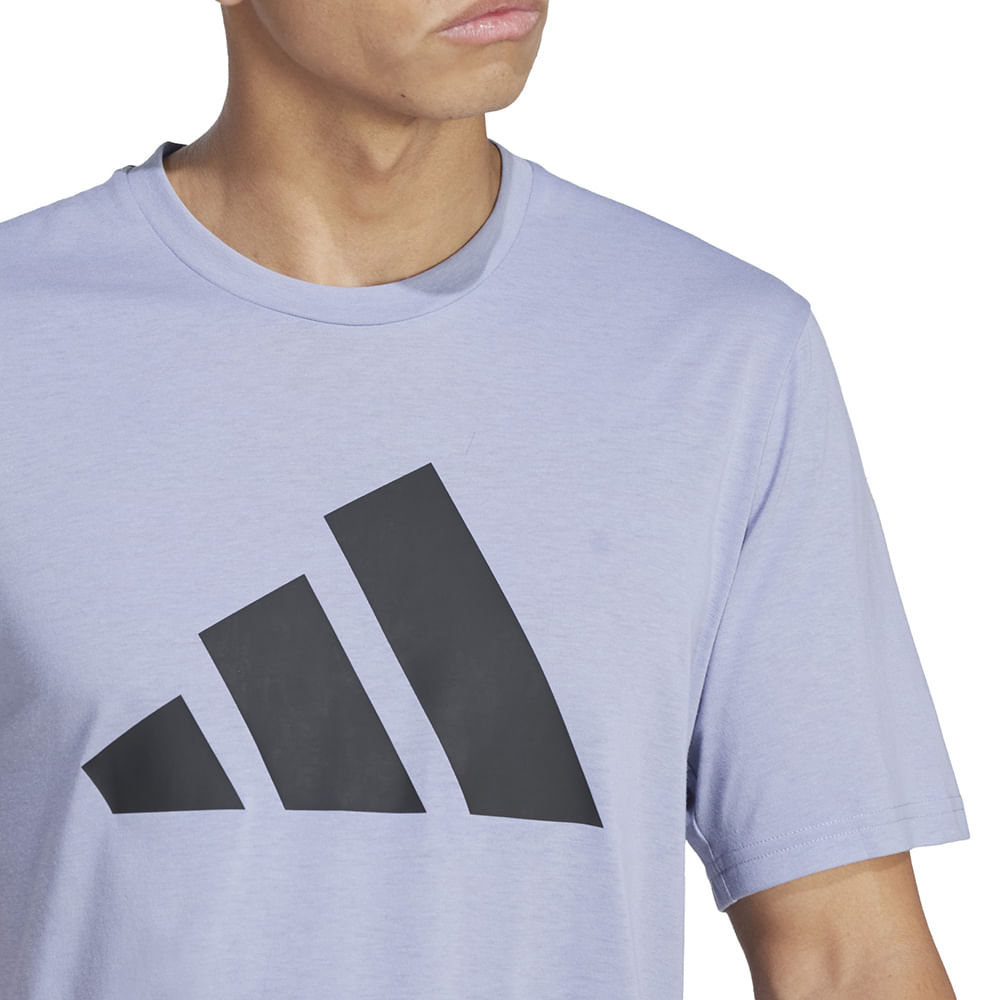 JC5341_6_APPAREL_On-Model_Detail-View-1_white.jpg