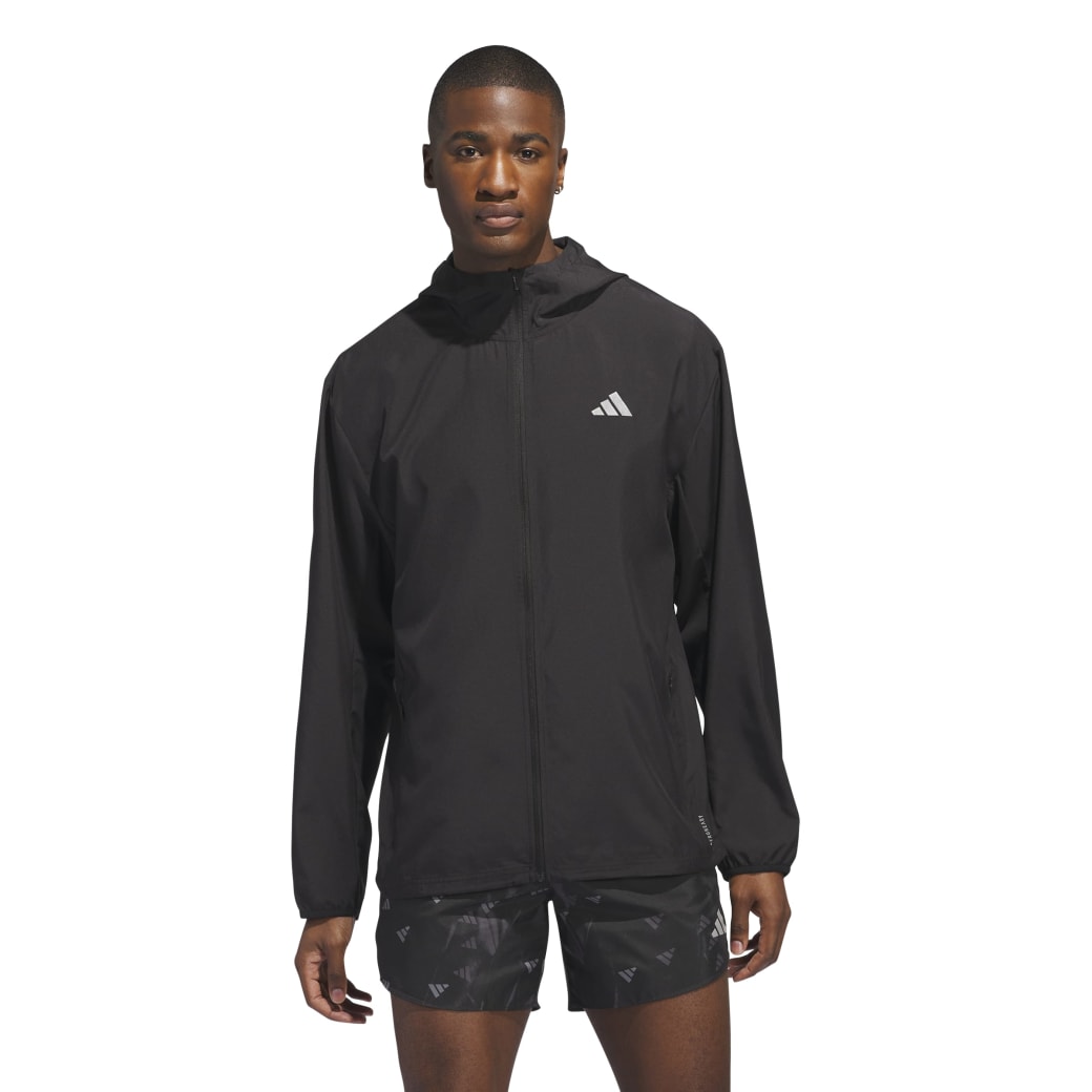 IL7230_3_APPAREL_On-Model_Standard-View_white.jpg