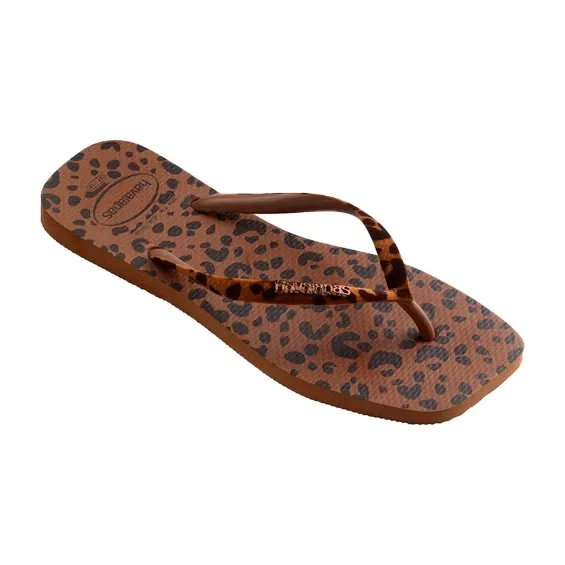 4148277-slim-square-velvet-1976-1_7378edbd-f081-4fce-a5e8-854d1dc2e4e5.webp