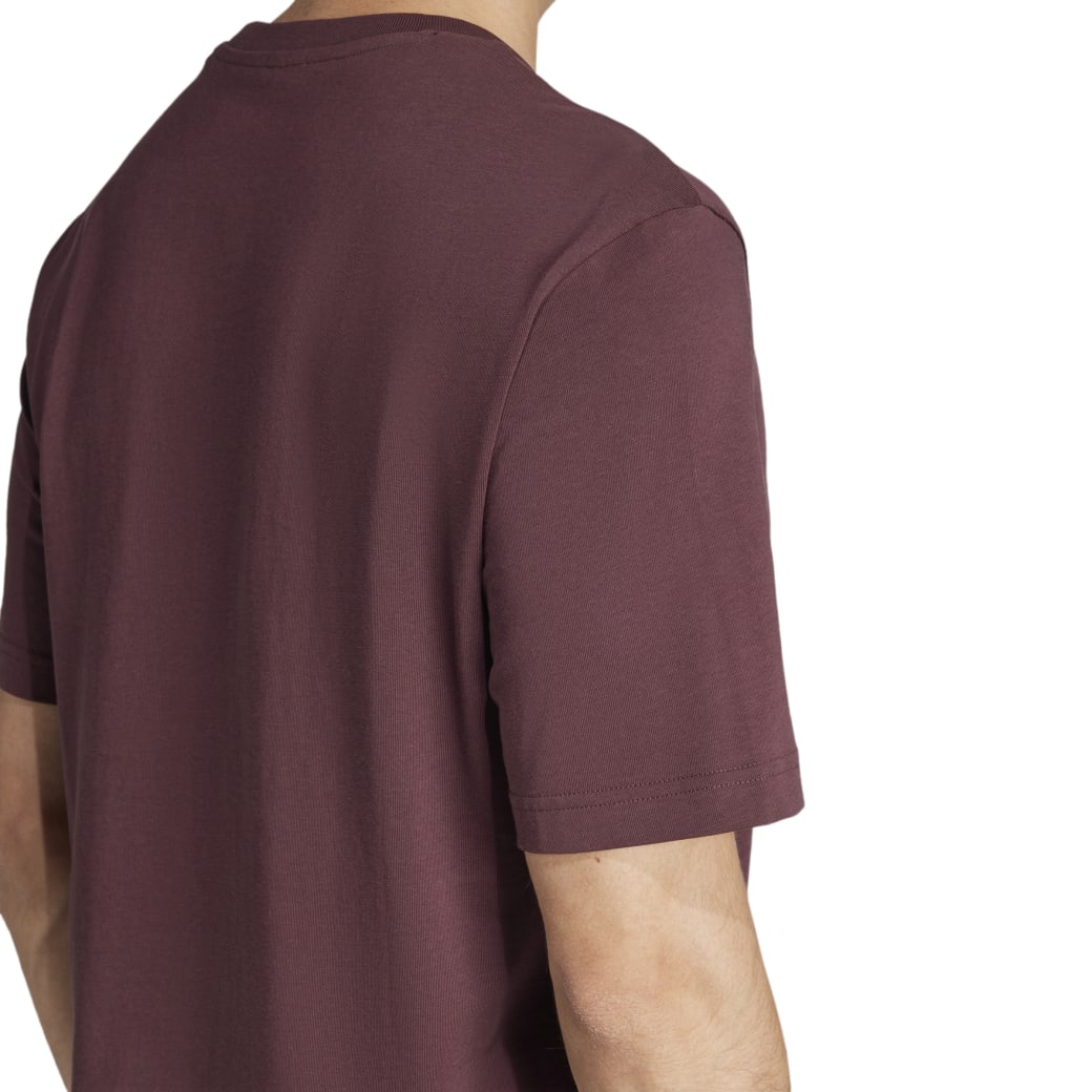 JI6769_6_APPAREL_On-Model_Detail-View-2_white.jpg