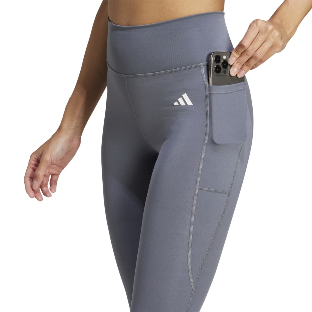 JI5513_7_APPAREL_On-Model_Detail-View-1_white.jpg