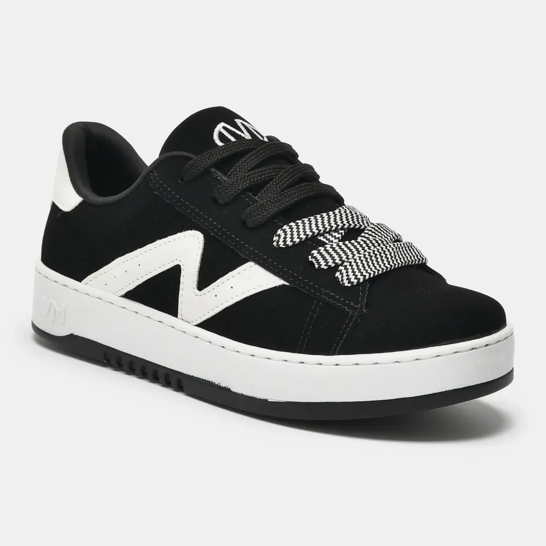 069-007-01-277201-preto-branco.webp