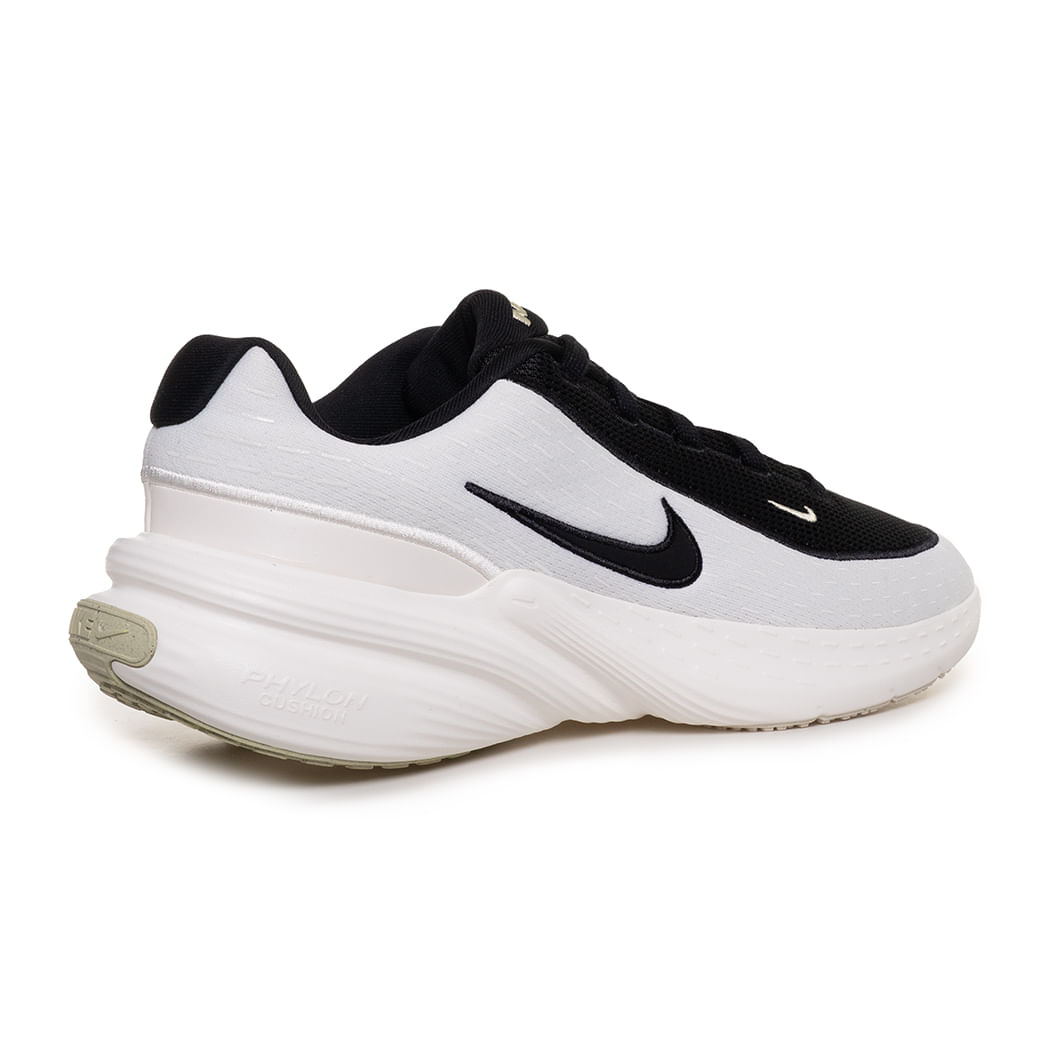 Tênis Nike Preto Uplift SC Masculino Confortável e Estiloso | Paquetá