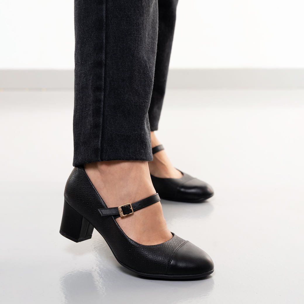 Sapato Piccadilly Texturizado Fivela Feminino Preto Paquetá