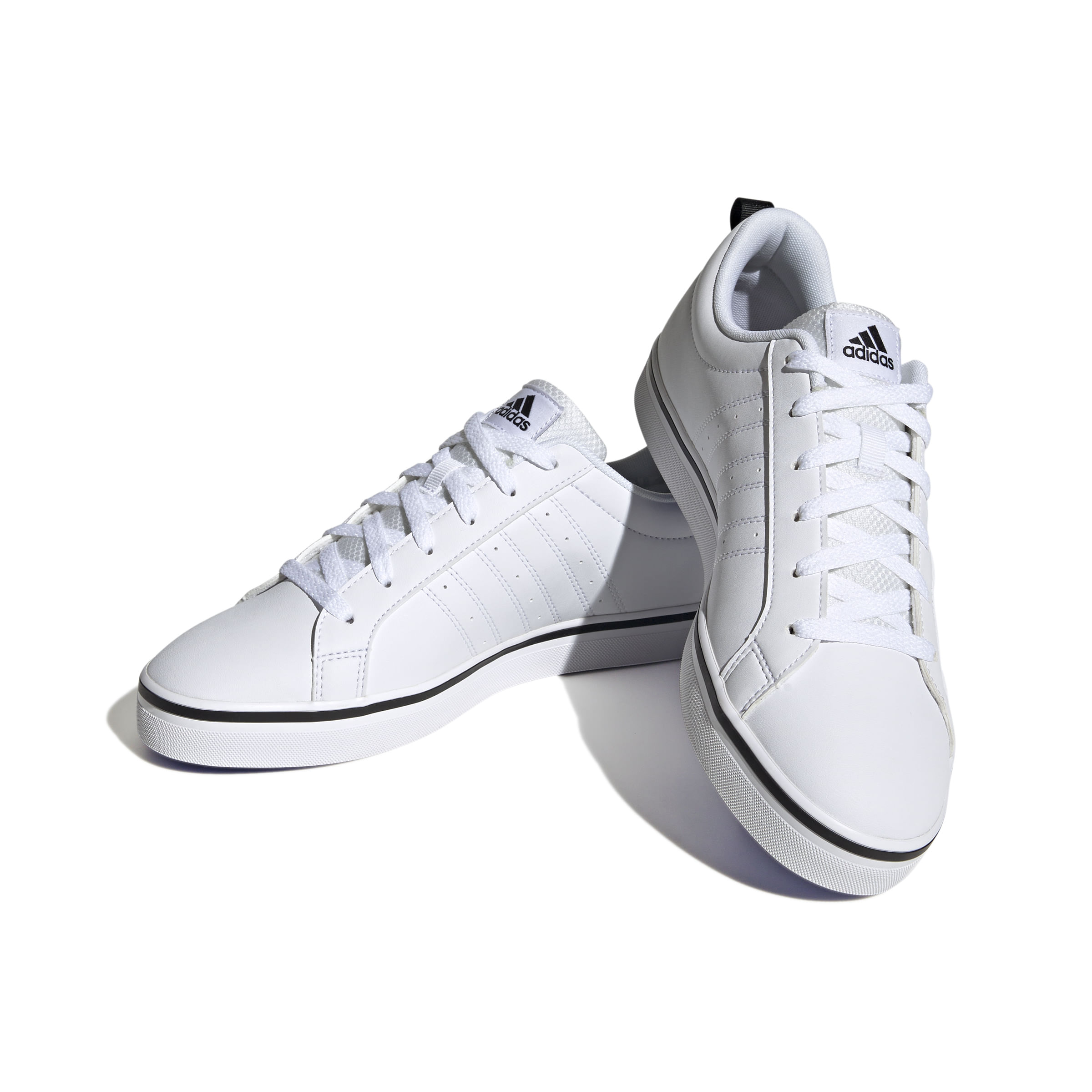 HP6010_6_FOOTWEAR_Photography_Front-Lateral-Top-View_white.jpg
