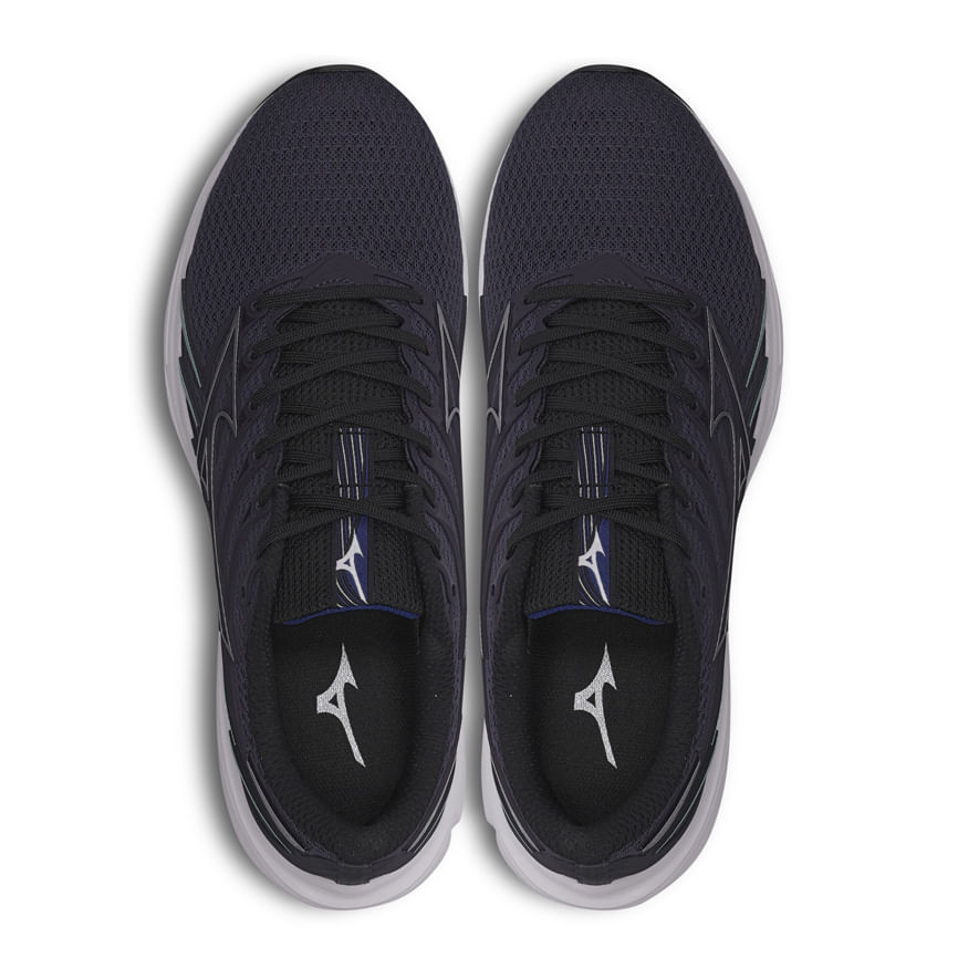 Tênis Mizuno Jet 8 masculino visto de cima mostrando cabedal em mesh marinho e palmilha anatômica removível.