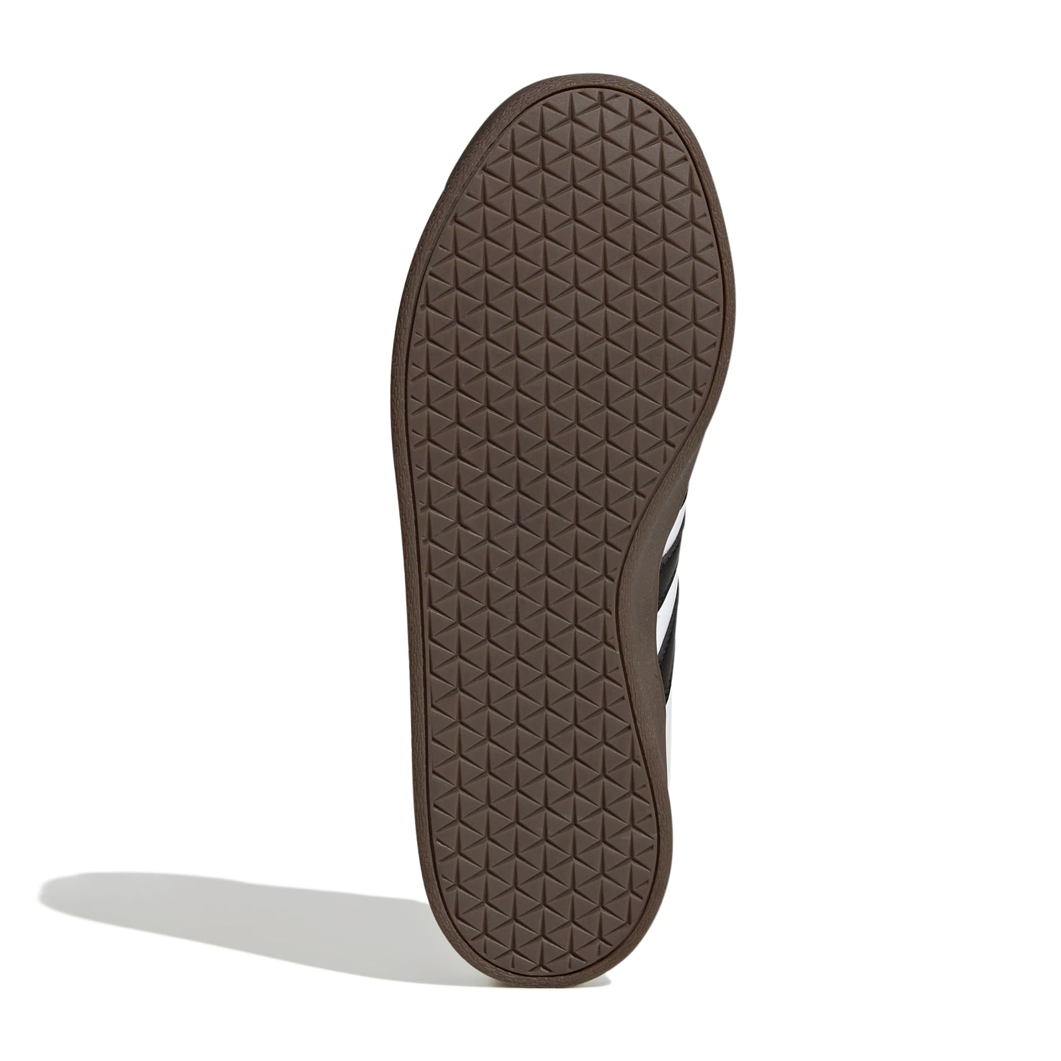 ID3714_4_FOOTWEAR_Photography_Bottom-View_white