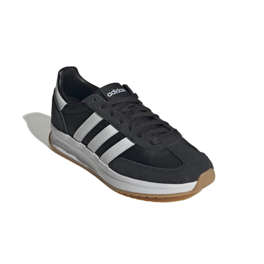 IH8585_6_FOOTWEAR_Photography_Front-Lateral-Top-View_white
