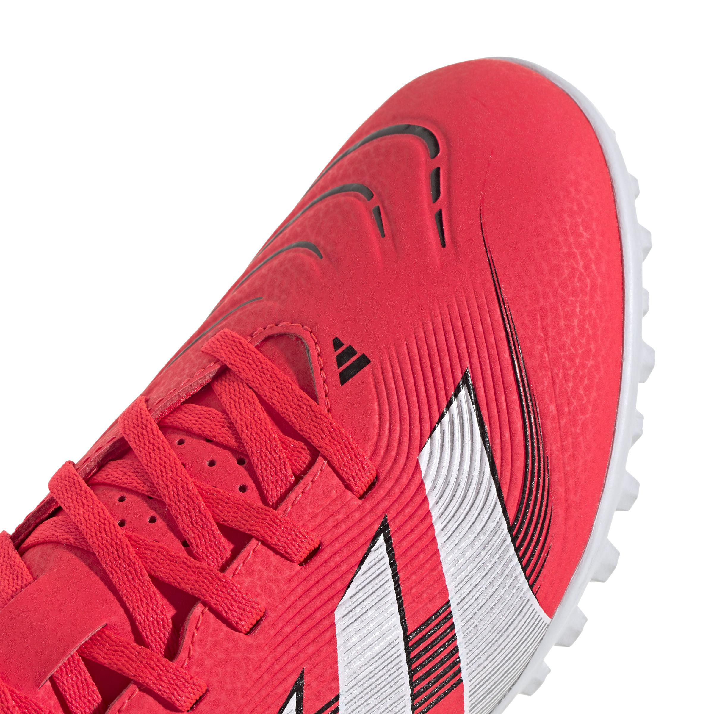 ID3784_8_FOOTWEAR_Photography_Detail-View-2_white