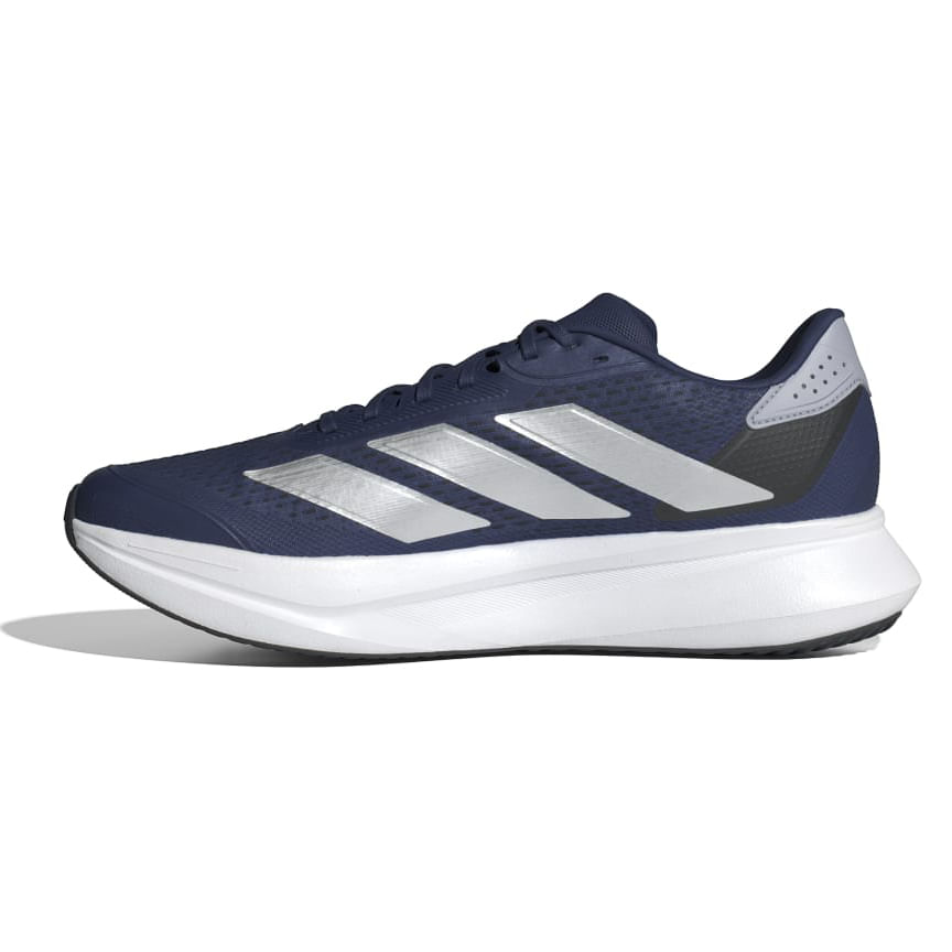 IH8221_5_FOOTWEAR_Photography_Side-Medial-Center-View_white