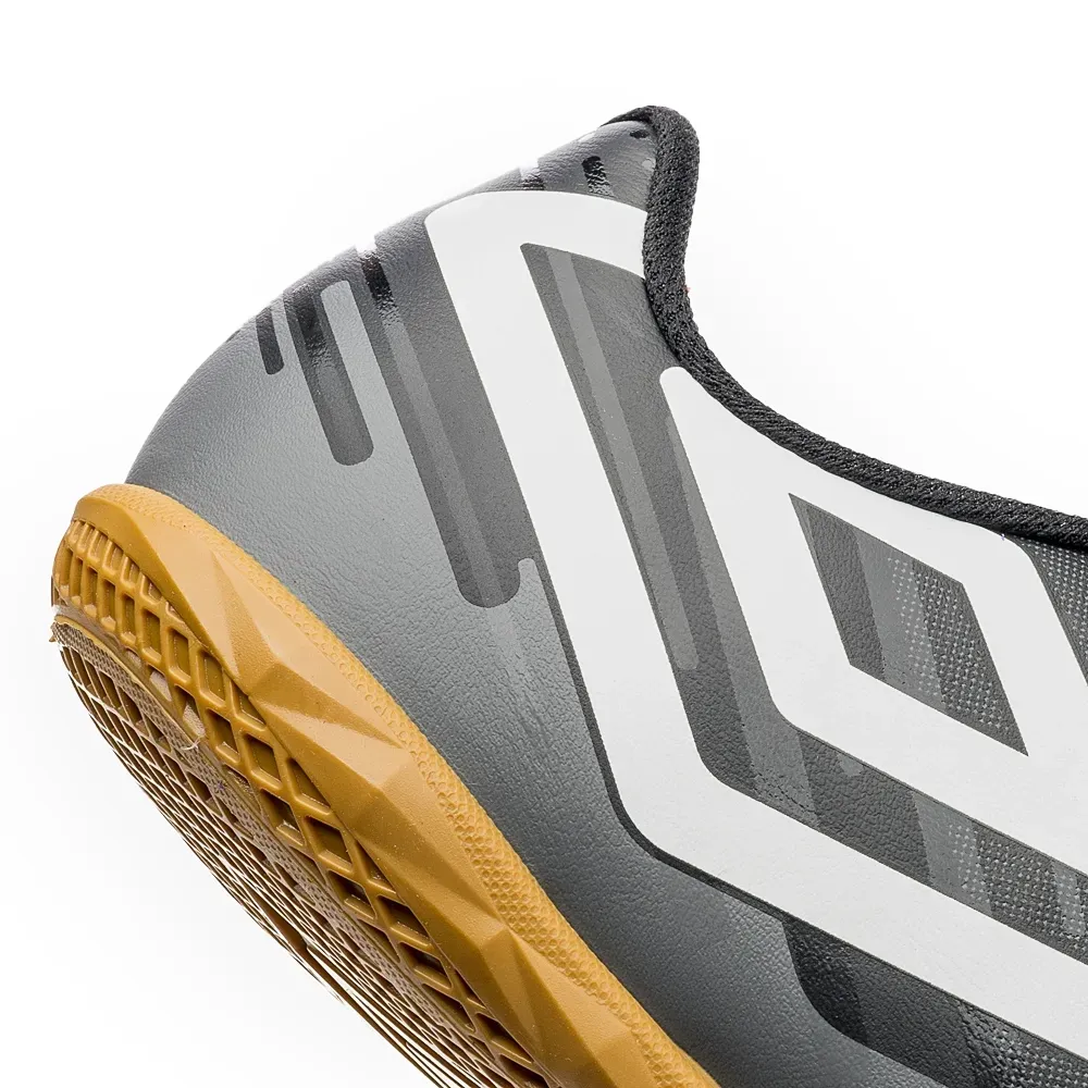 Umbro-Chuteira-ACTION-U01FB00250-812-GrafitePretoBranco-Sint--9-
