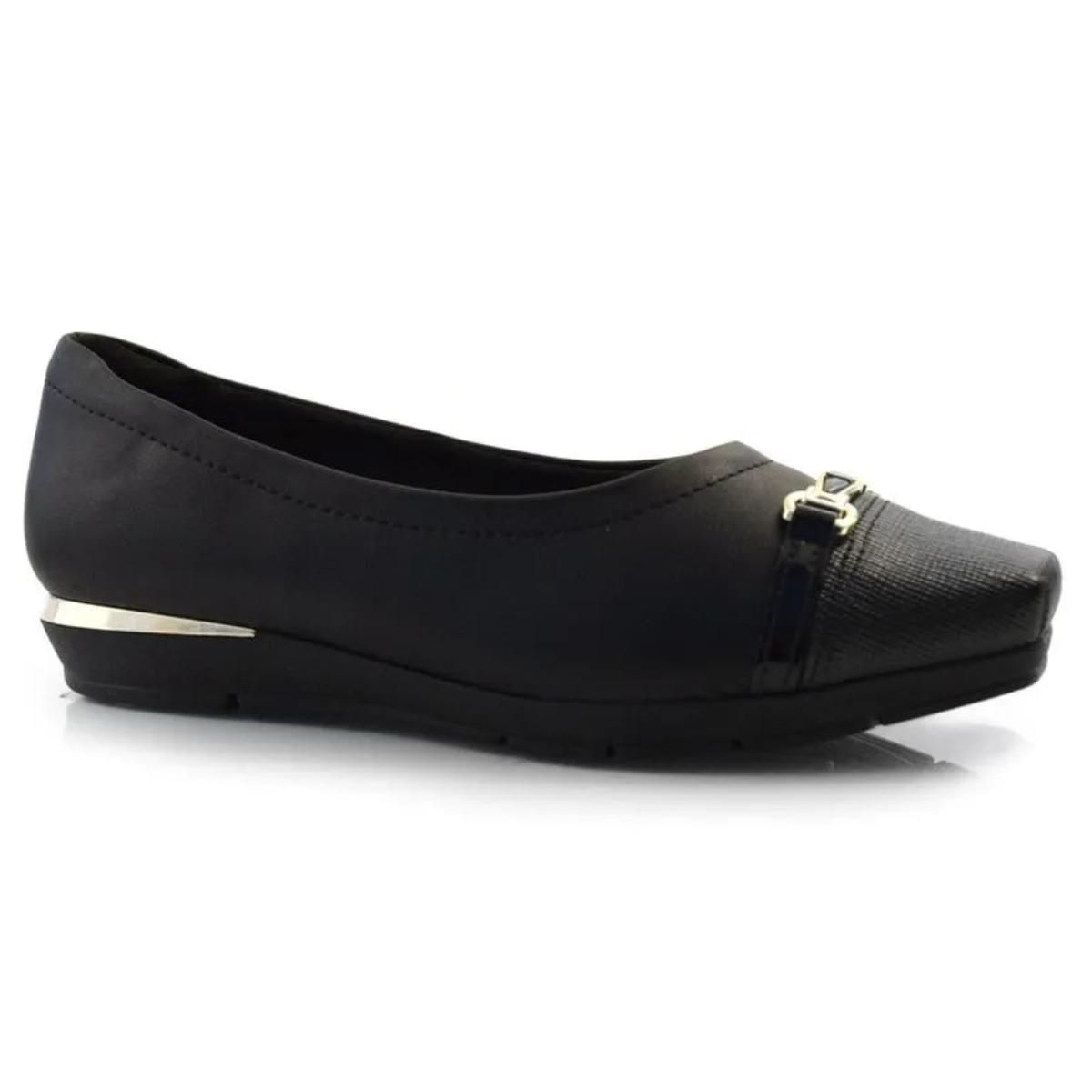 Sapato Piccadilly Preto Feminino com Detalhe Dourado Paquetá - Main Image