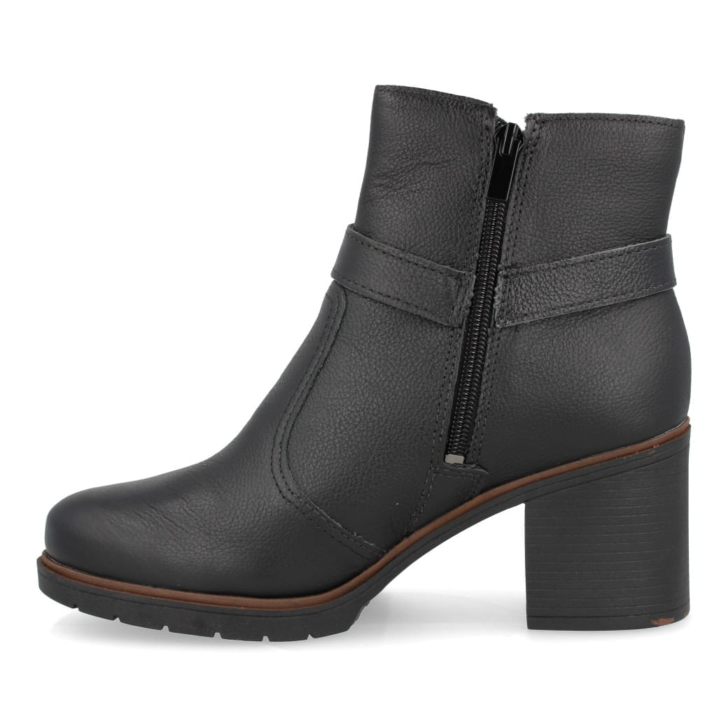 Dakota-Bota-D0392-0007-Preto-Valas_4_999999992657229_