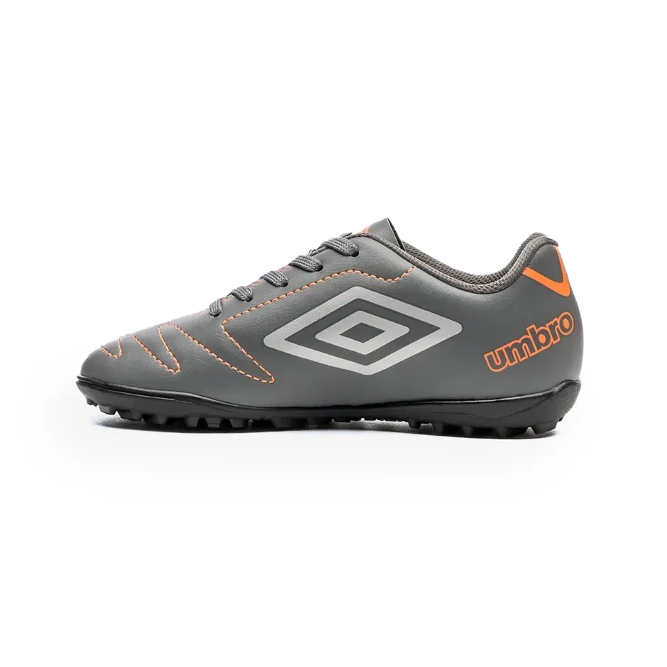 Umbro-Chuteira-CLASS-2.2-JR-TF-U07FB086-868-GrafiteLaranjaCinza-Sint--1-