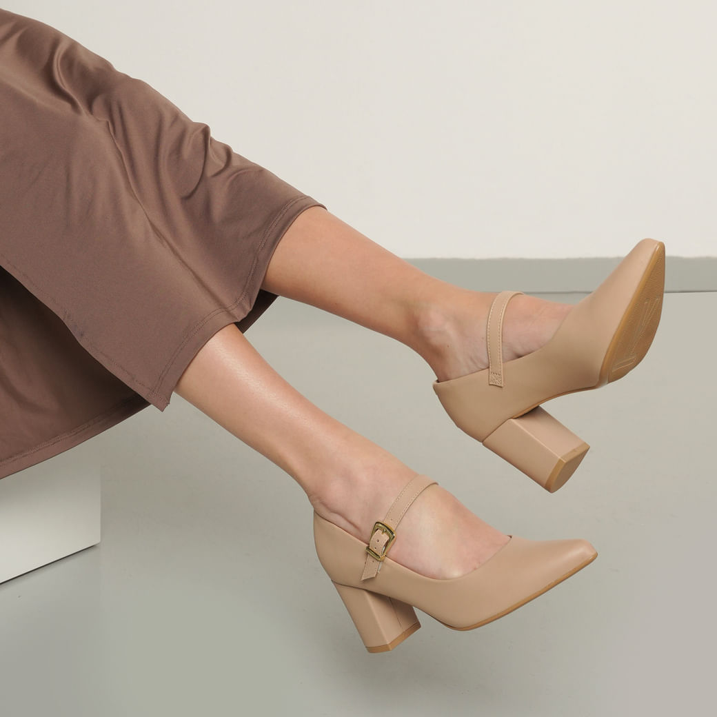 Sapato Vizzano Scarpin Pelica Bico Fino Preto Paquetá