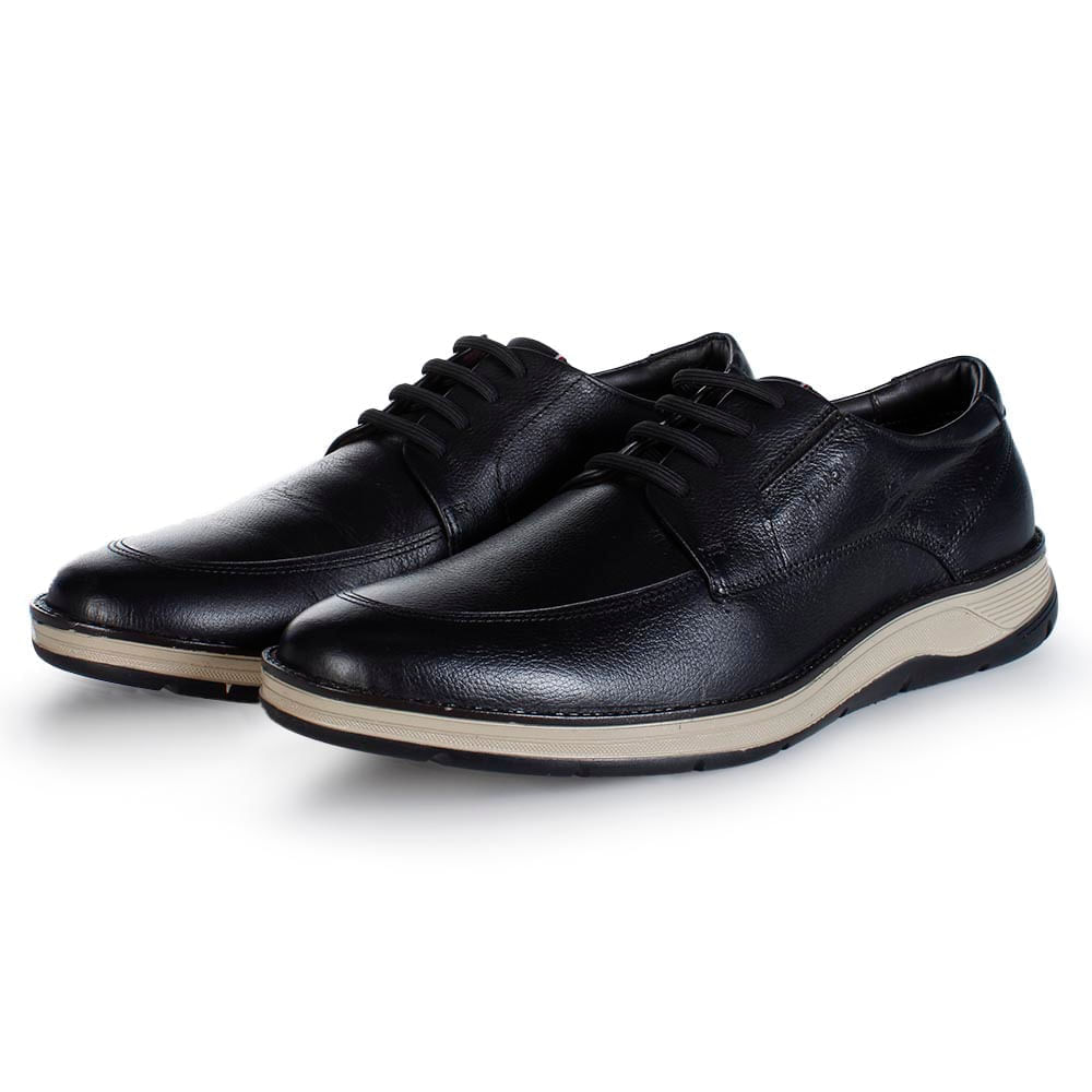 Par de sapatos Ferracini Fluence masculino preto lado a lado