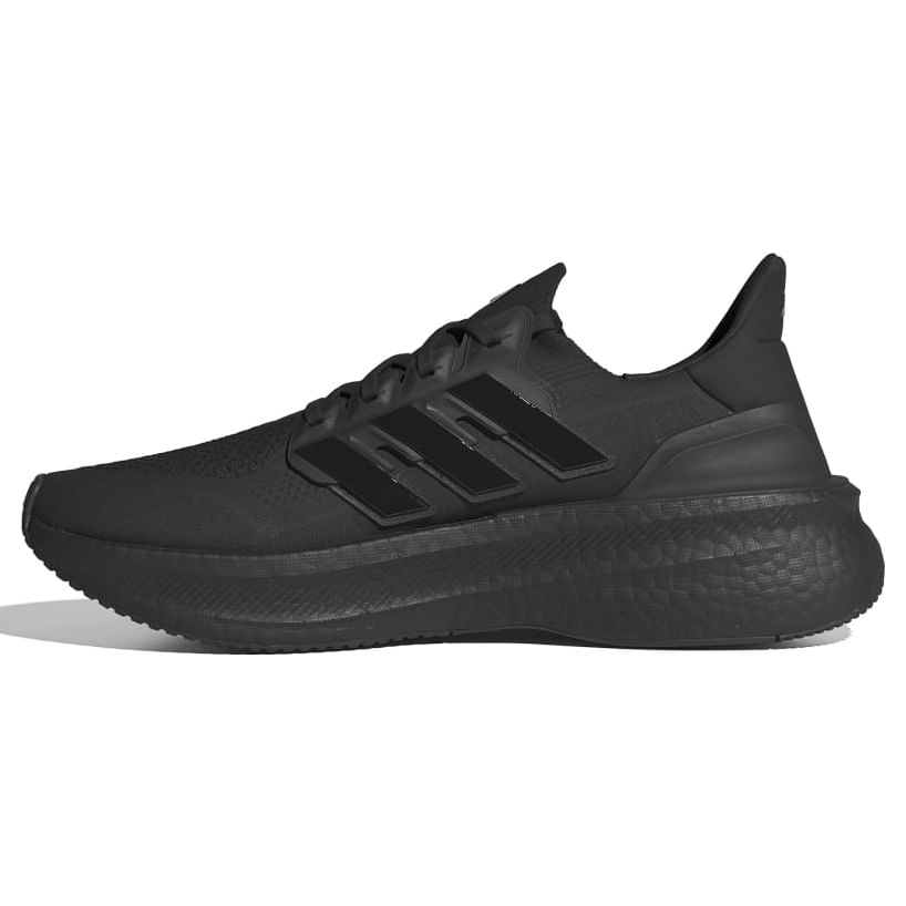 ID8812_5_FOOTWEAR_Photography_Side-Medial-Center-View_white