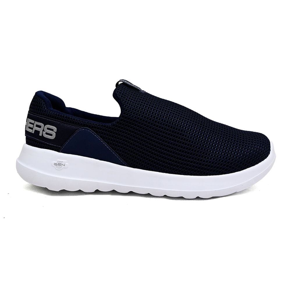 Tênis Skechers Go Walk Max masculino marinho visto de lado esquerdo com cabedal em mesh respirável e solado branco