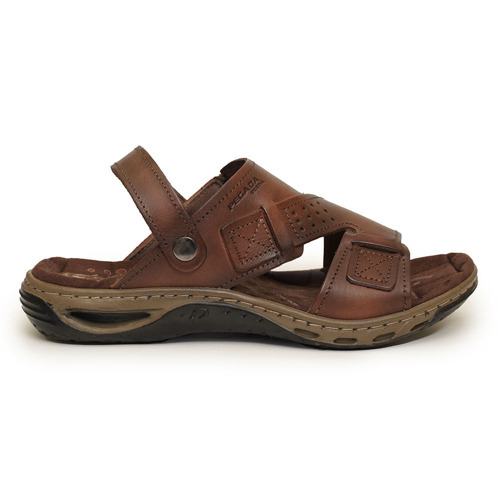 Sandalia-Masculina-Fechada-Couro-Tiras-Pegada-Marrom