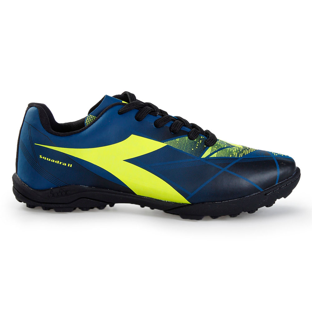 Chuteira unissex Diadora Squadra II society azul e preto vista lateral direita
