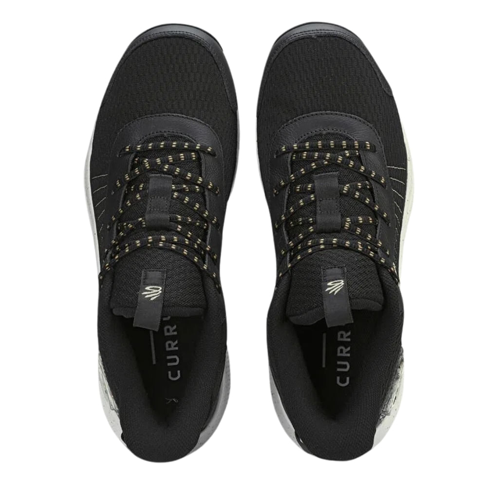 Vista superior do tênis Under Armour Curry 3Z7 masculino preto mostrando palmilha e acabamento interno