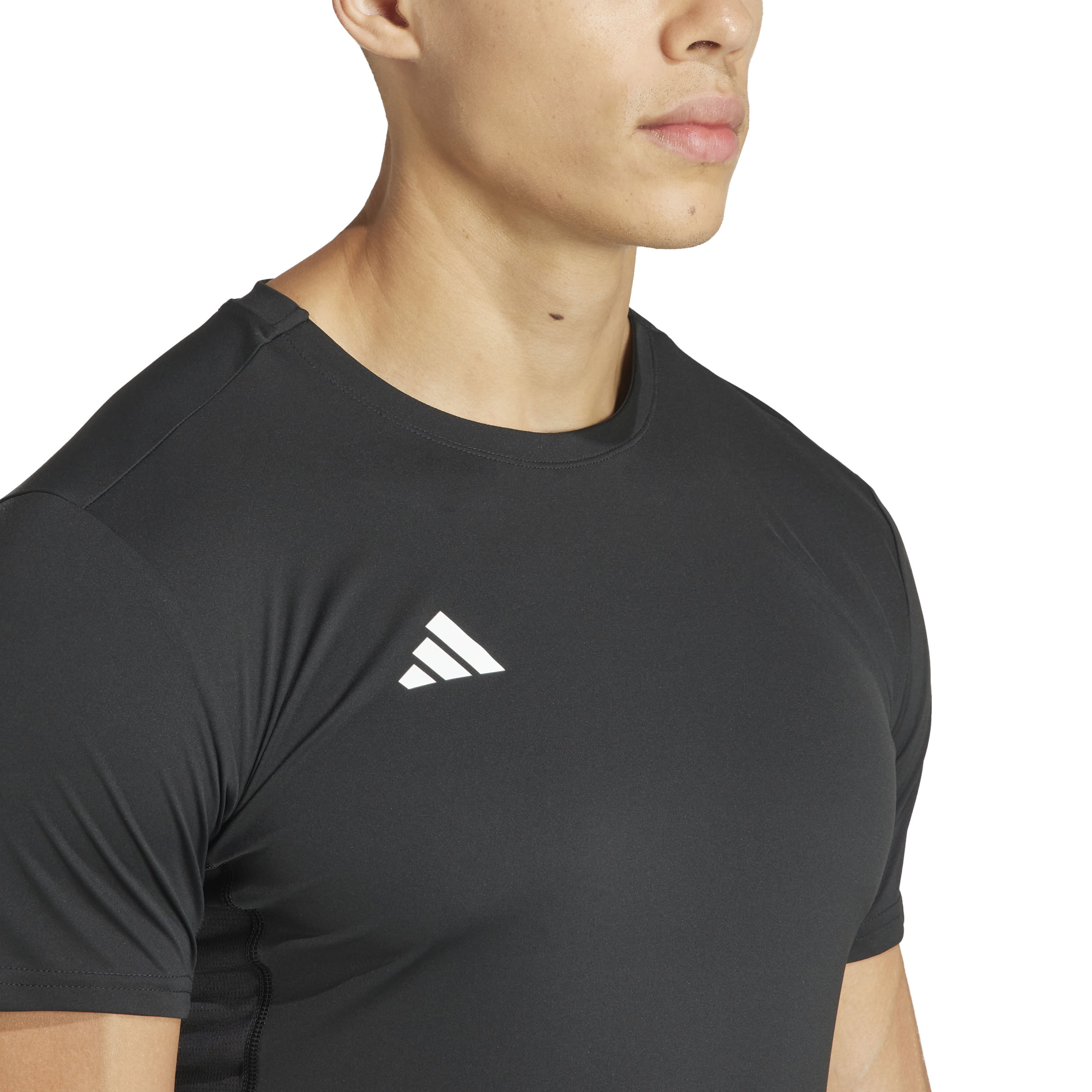 IN1156_8_APPAREL_On-Model_Detail-View-1_white