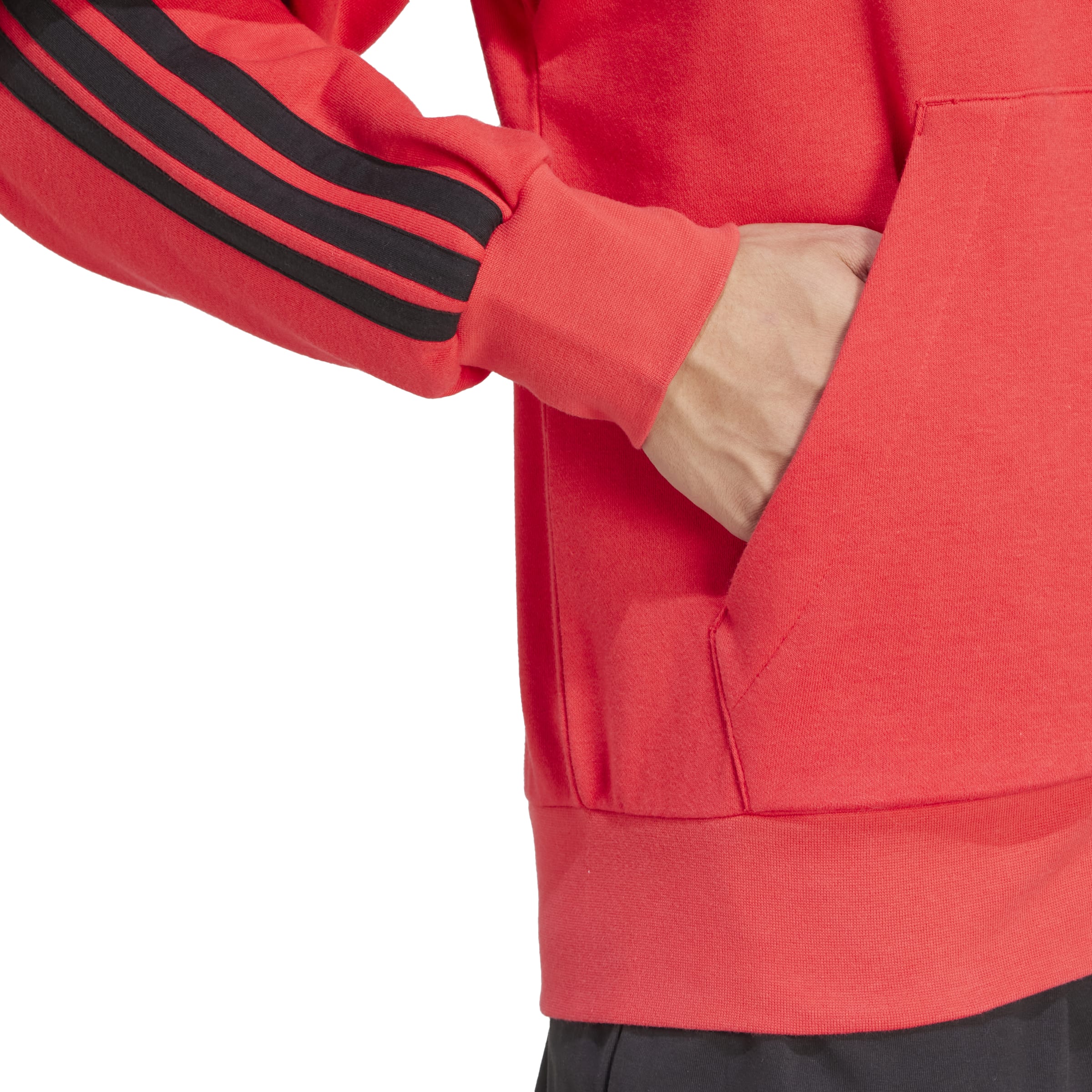 JD1876_6_APPAREL_On-Model_Detail-View-1_white