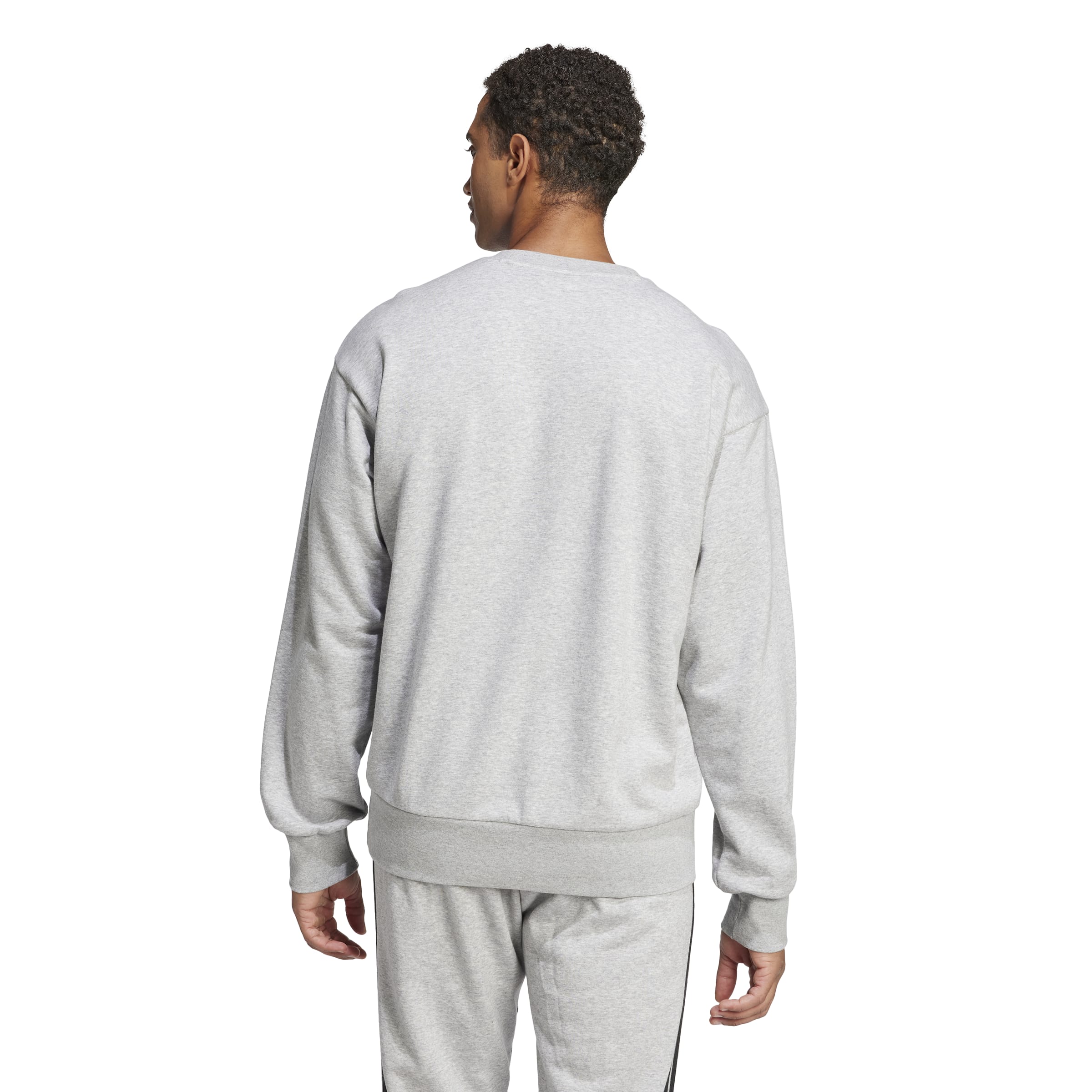 JE8952_3_APPAREL_On-Model_Back-View_white