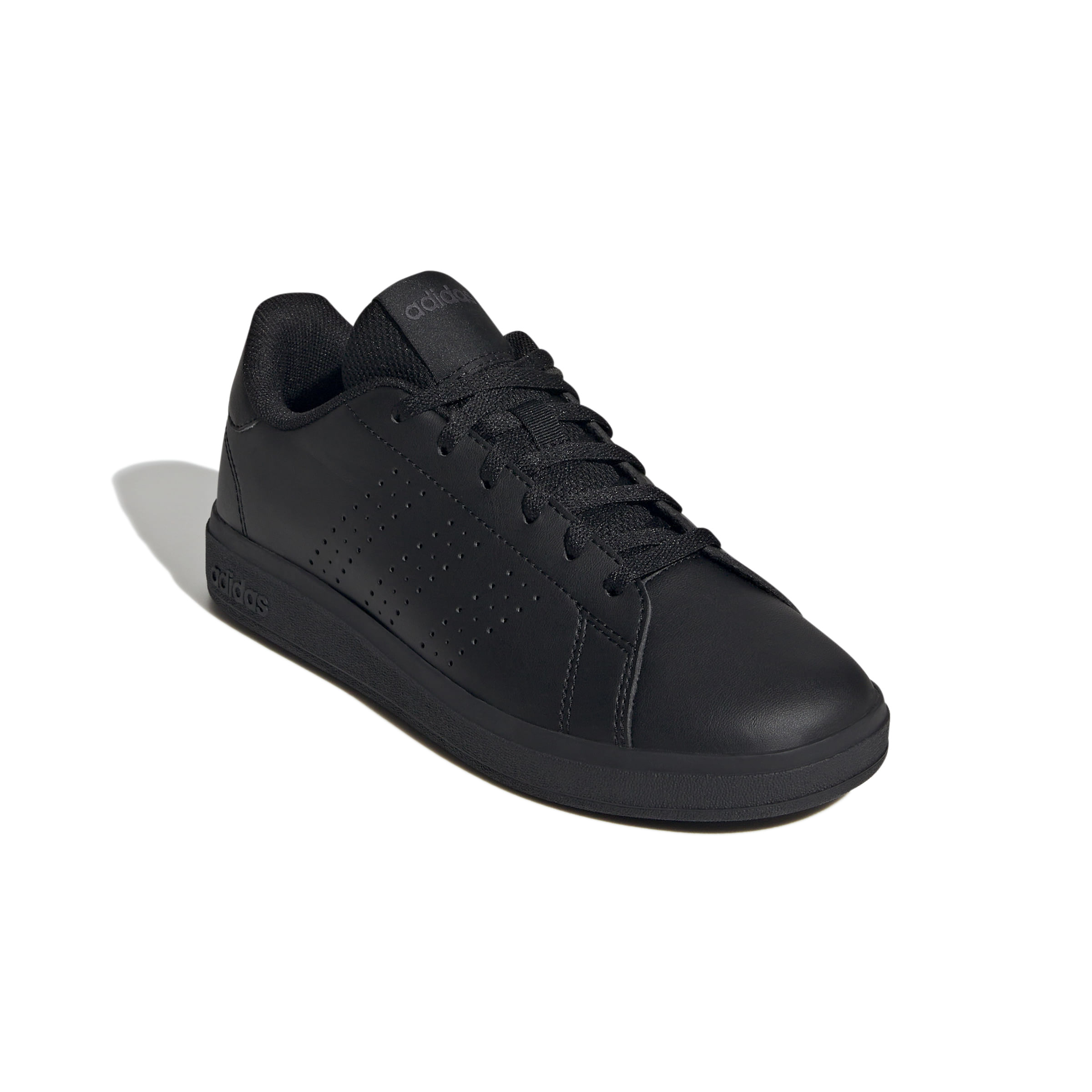 ID3888_6_FOOTWEAR_Photography_Front-Lateral-Top-View_white