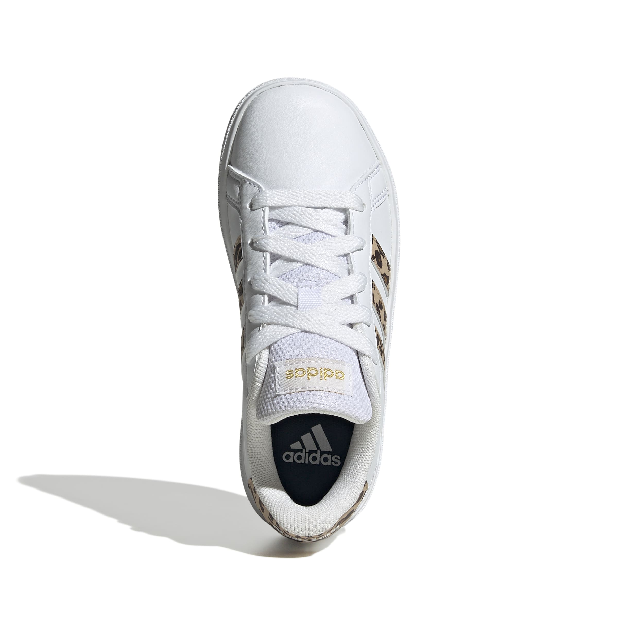 IG1187_3_FOOTWEAR_Photography_Top-Portrait-View_white