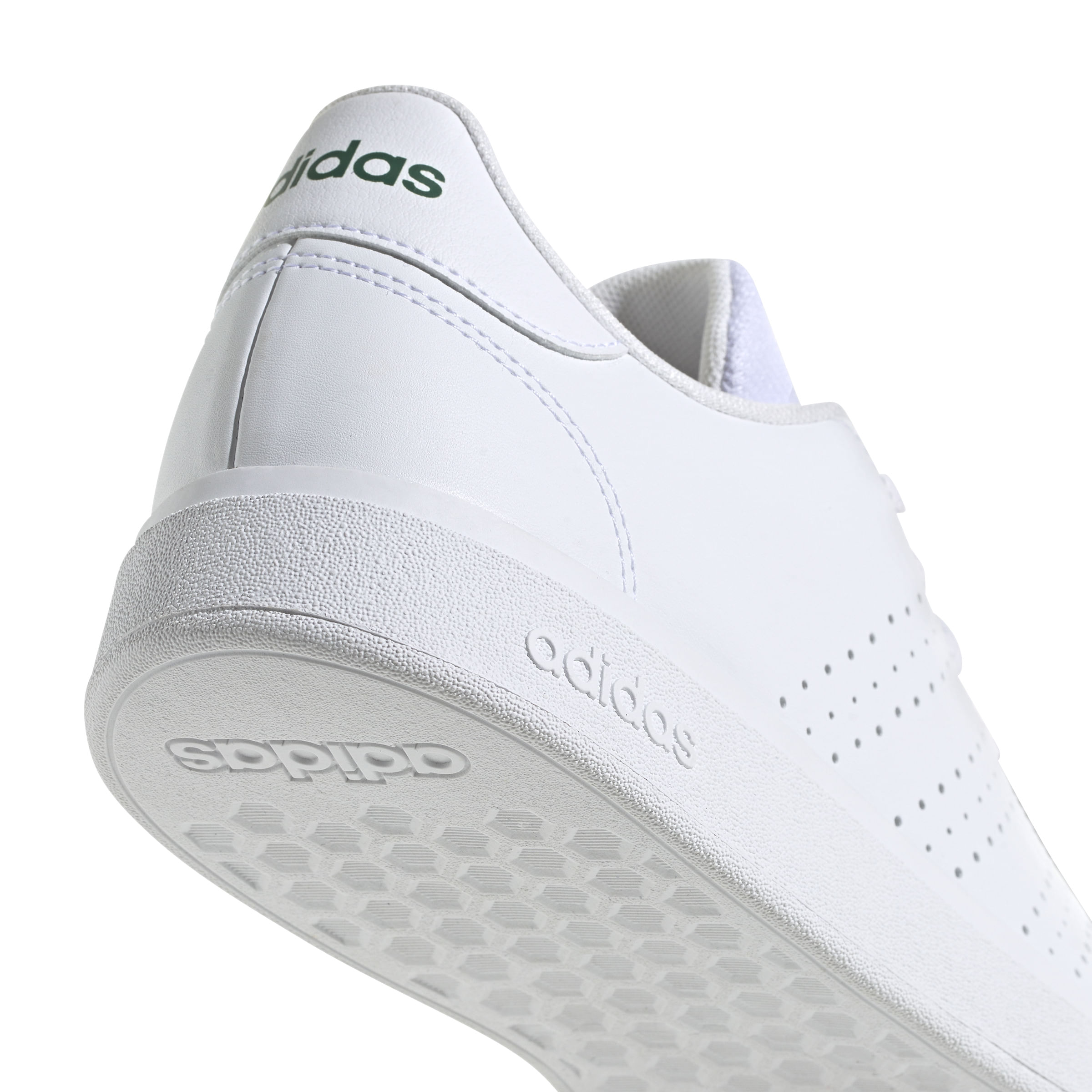 IF4135_8_FOOTWEAR_Photography_Detail-View-1_white