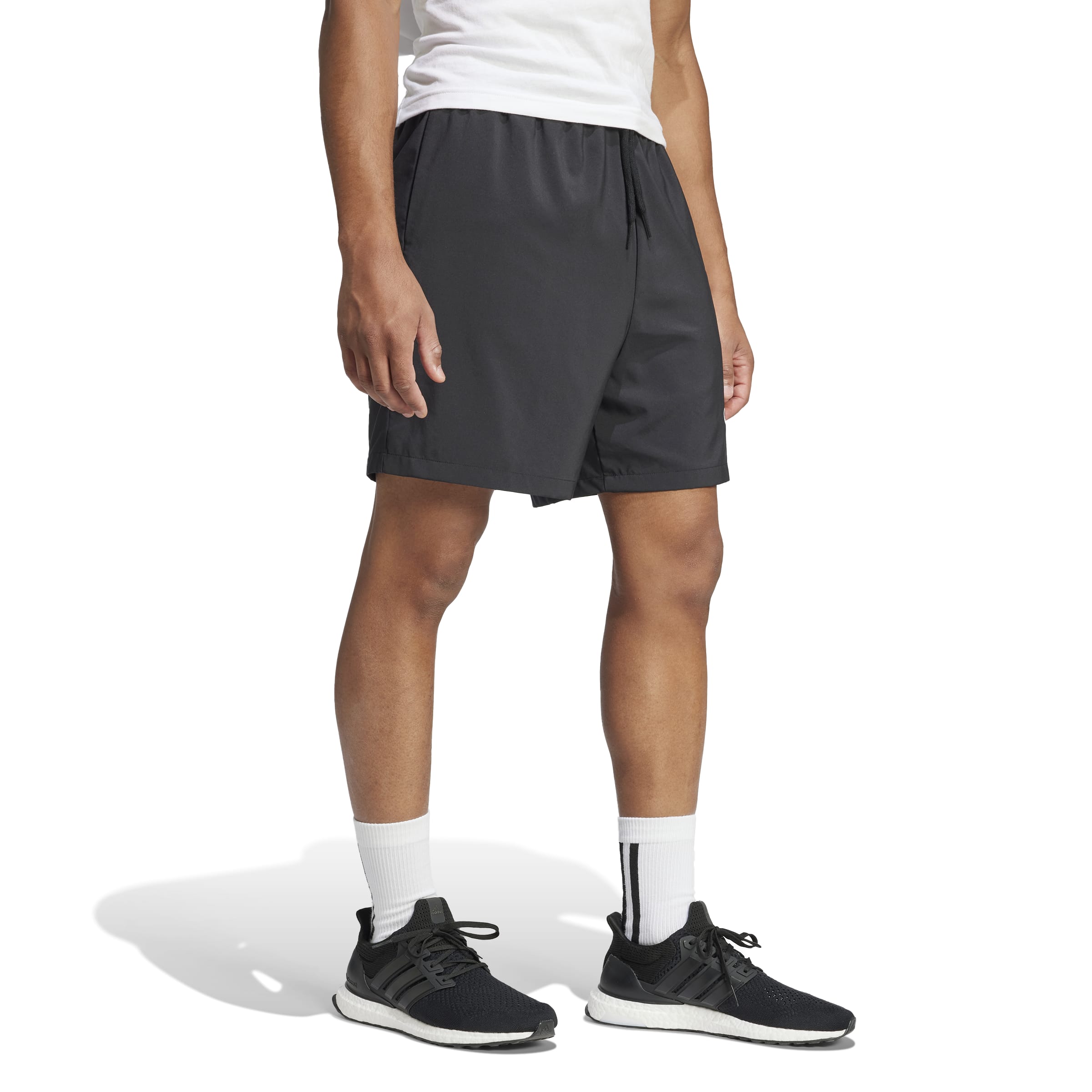 JE9016_5_APPAREL_On-Model_Walking-View_white