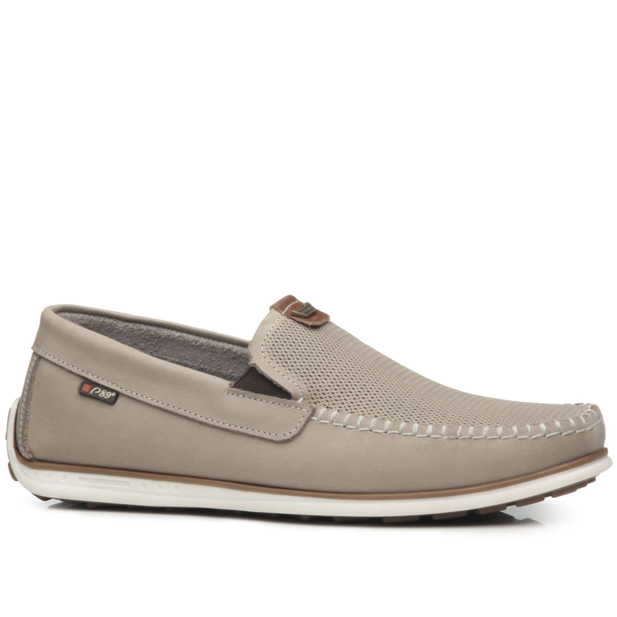 Mocassim Pegada Modern Style Couro Cinza Masculino em ângulo frontal mostrando detalhes do couro e costuras