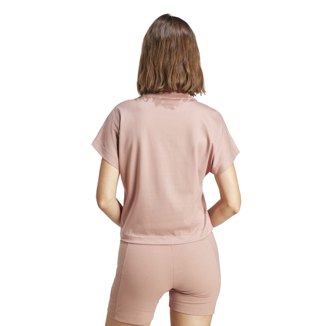 JJ1237_3_APPAREL_On-Model_Back-View_white