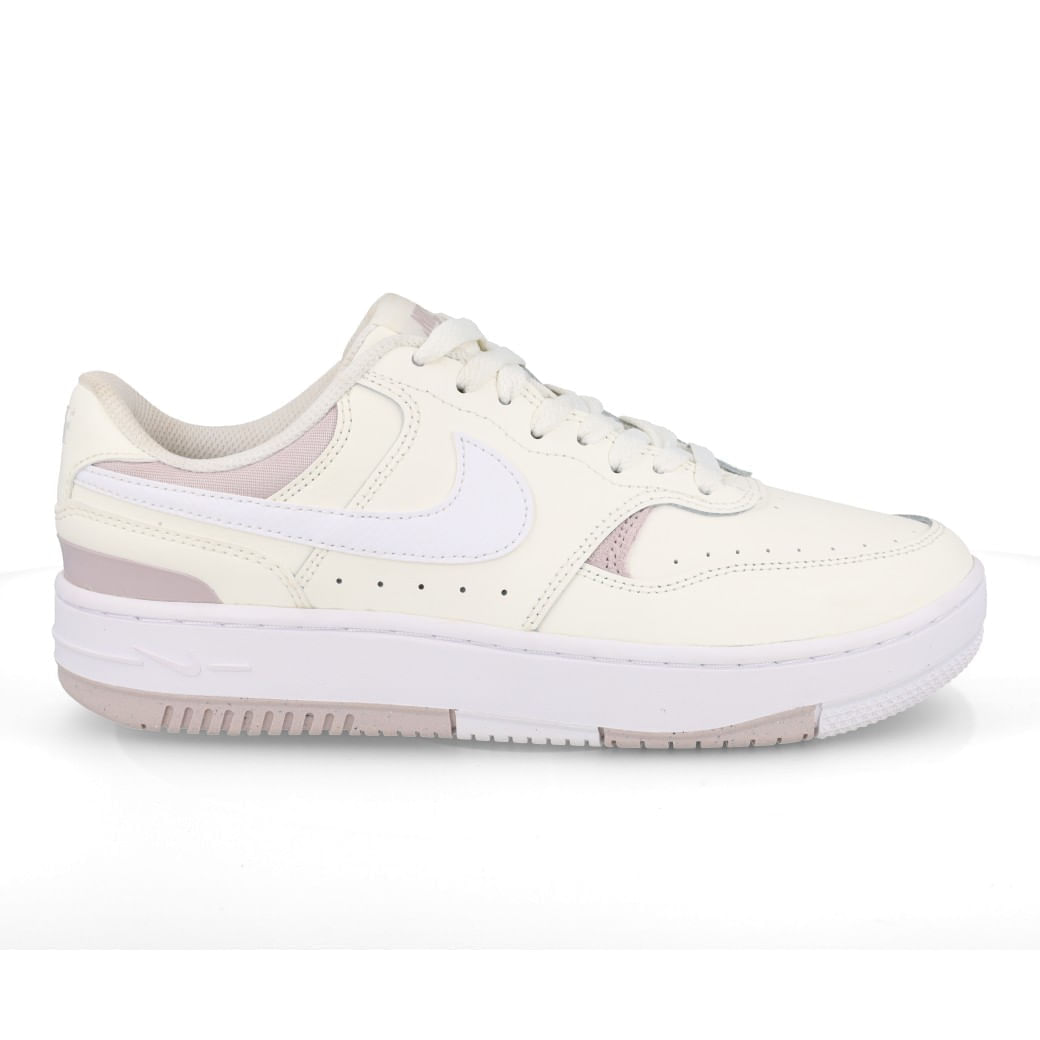 Tênis Casual Nike Gamma Force Feminino off white vista frontal