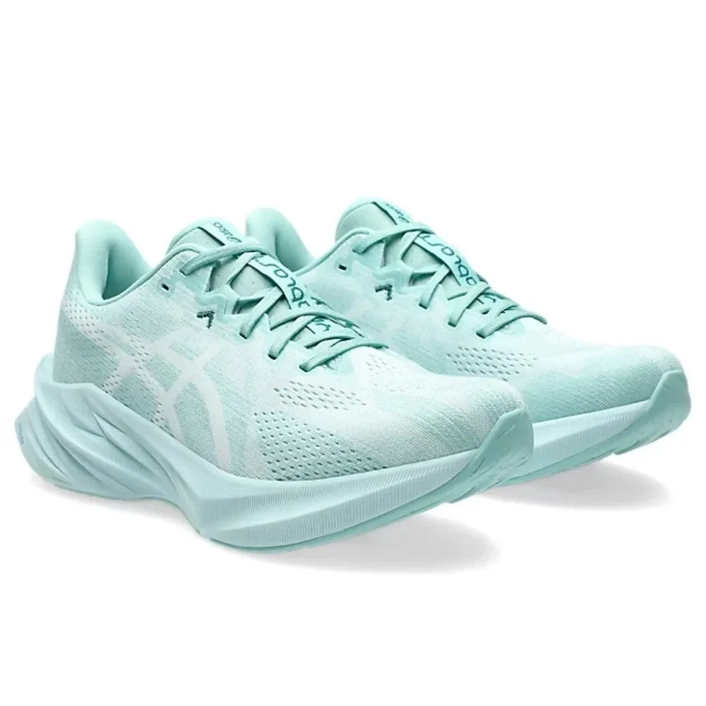 Tênis Asics Dynablast 5 Feminino Azul em vista frontal, destacando cabedal e entressola
