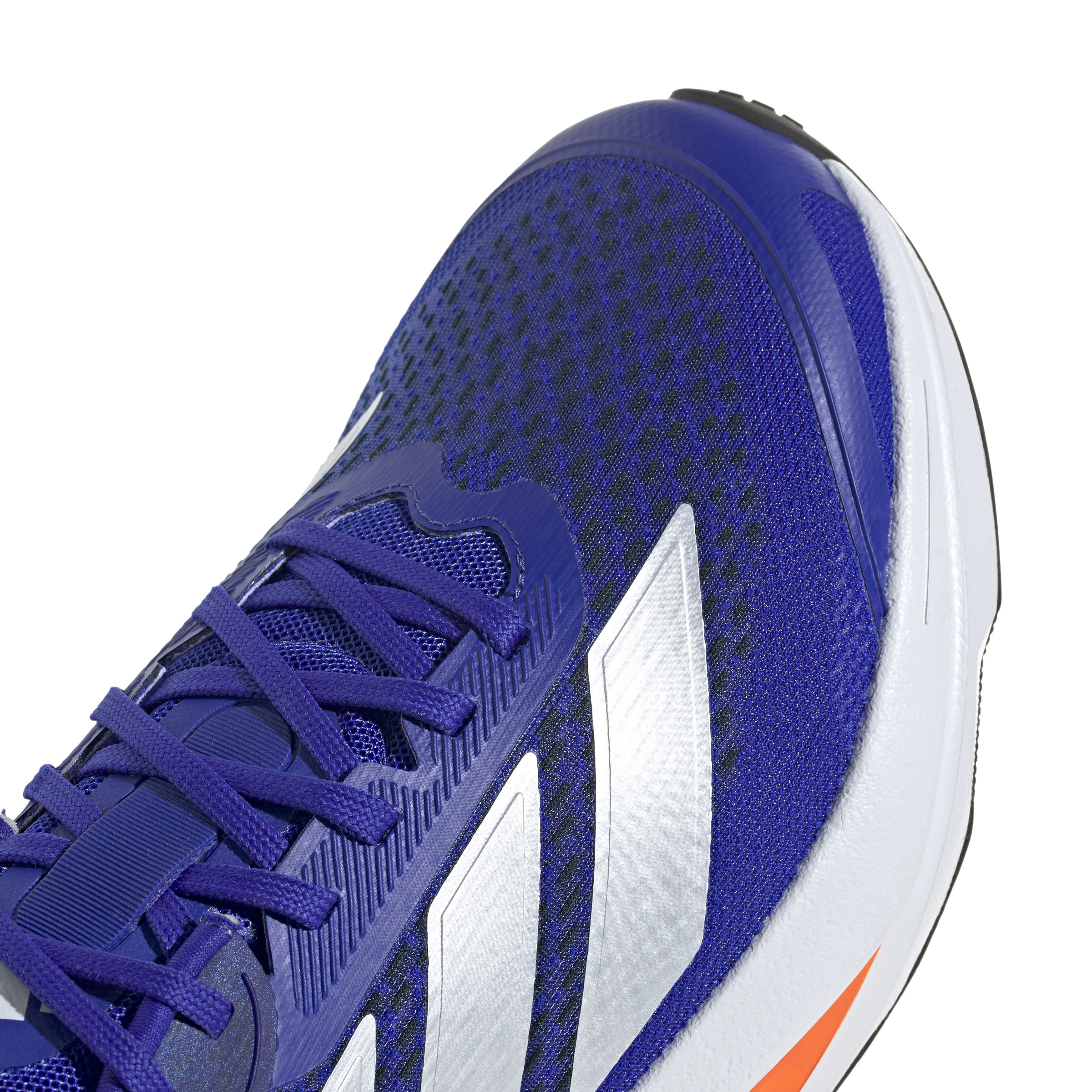 IH8214_9_FOOTWEAR_Photography_Detail-View-2_white
