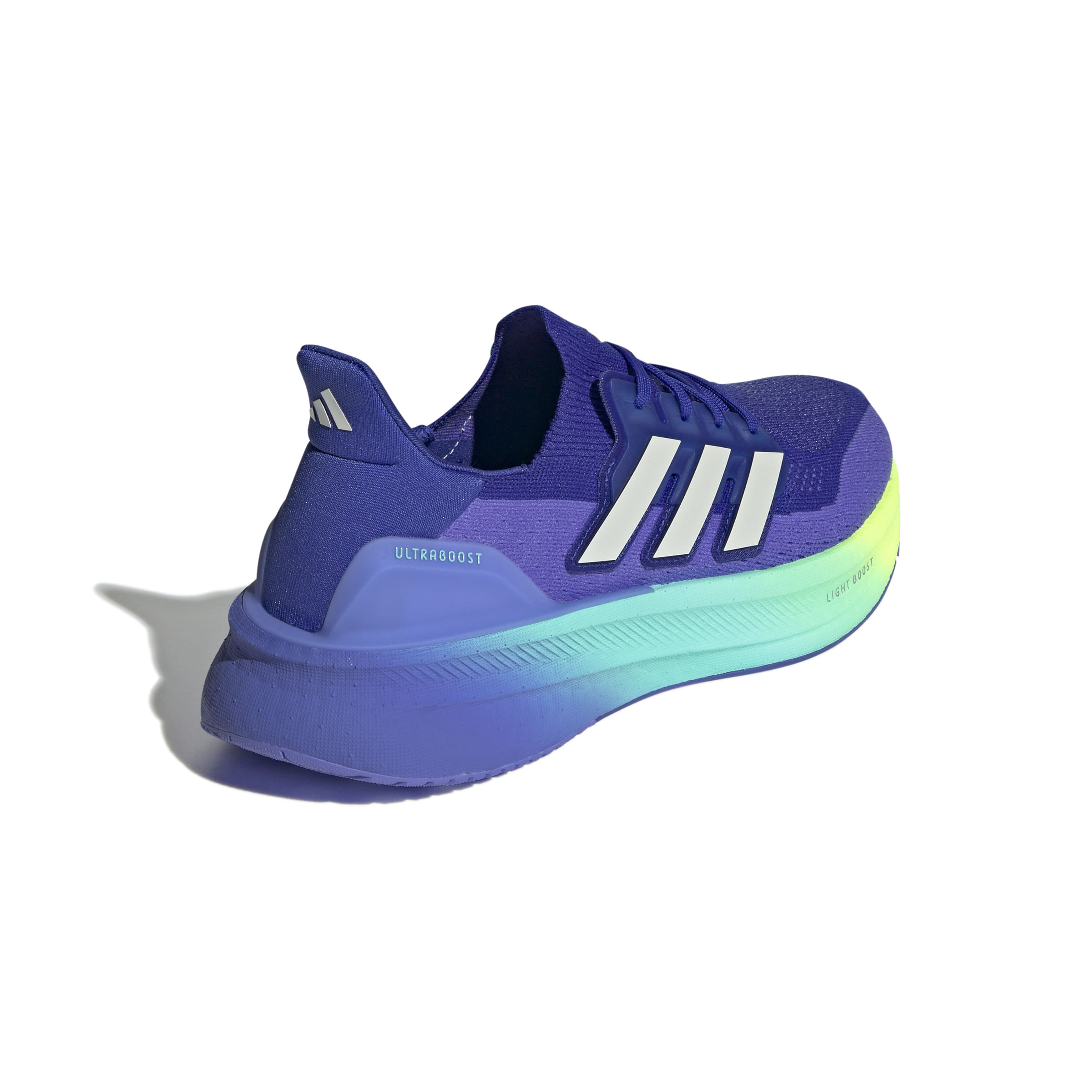 IF1482_7_FOOTWEAR_Photography_Back-Lateral-Top-View_white