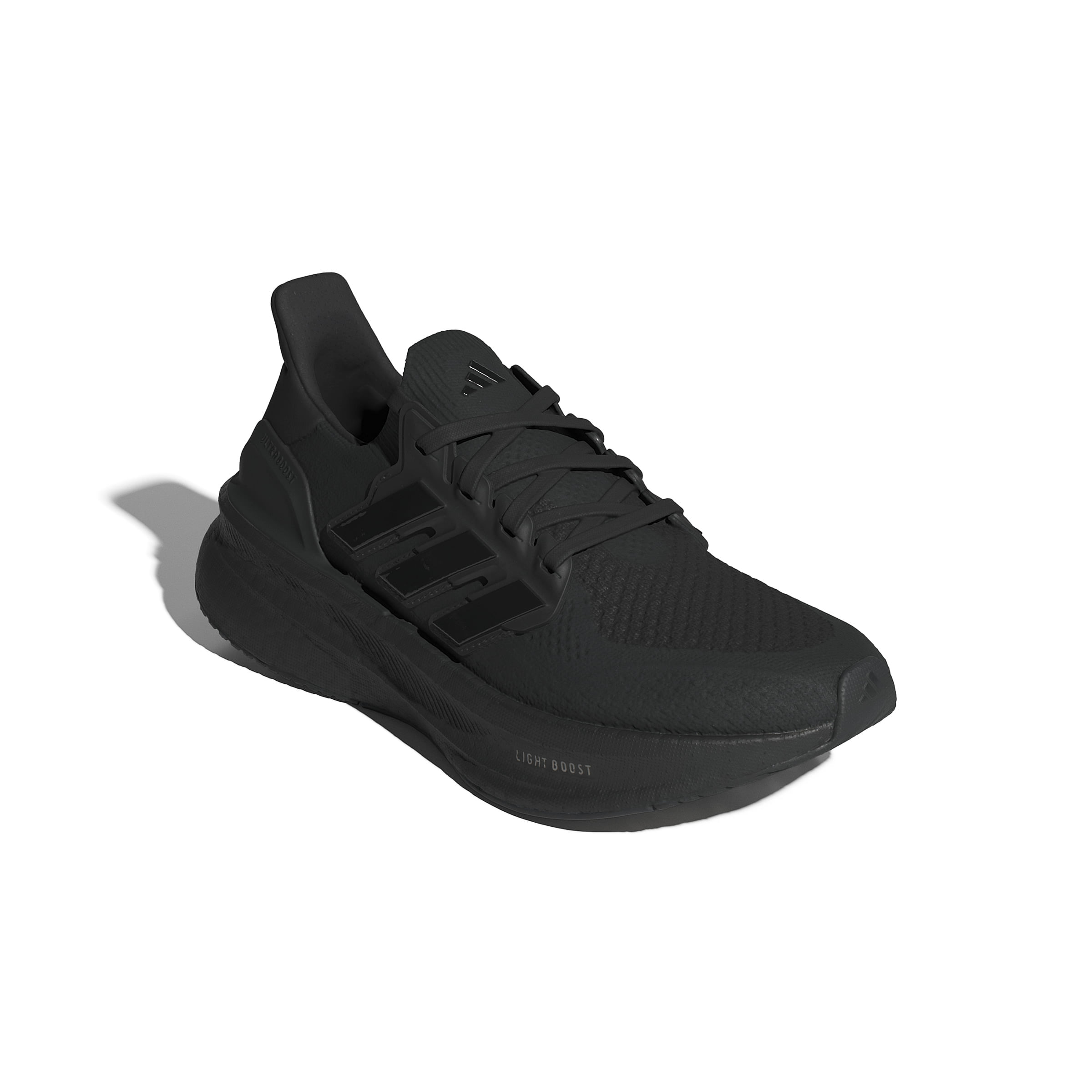 ID8847_6_FOOTWEAR_Photography_Front-Lateral-Top-View_white