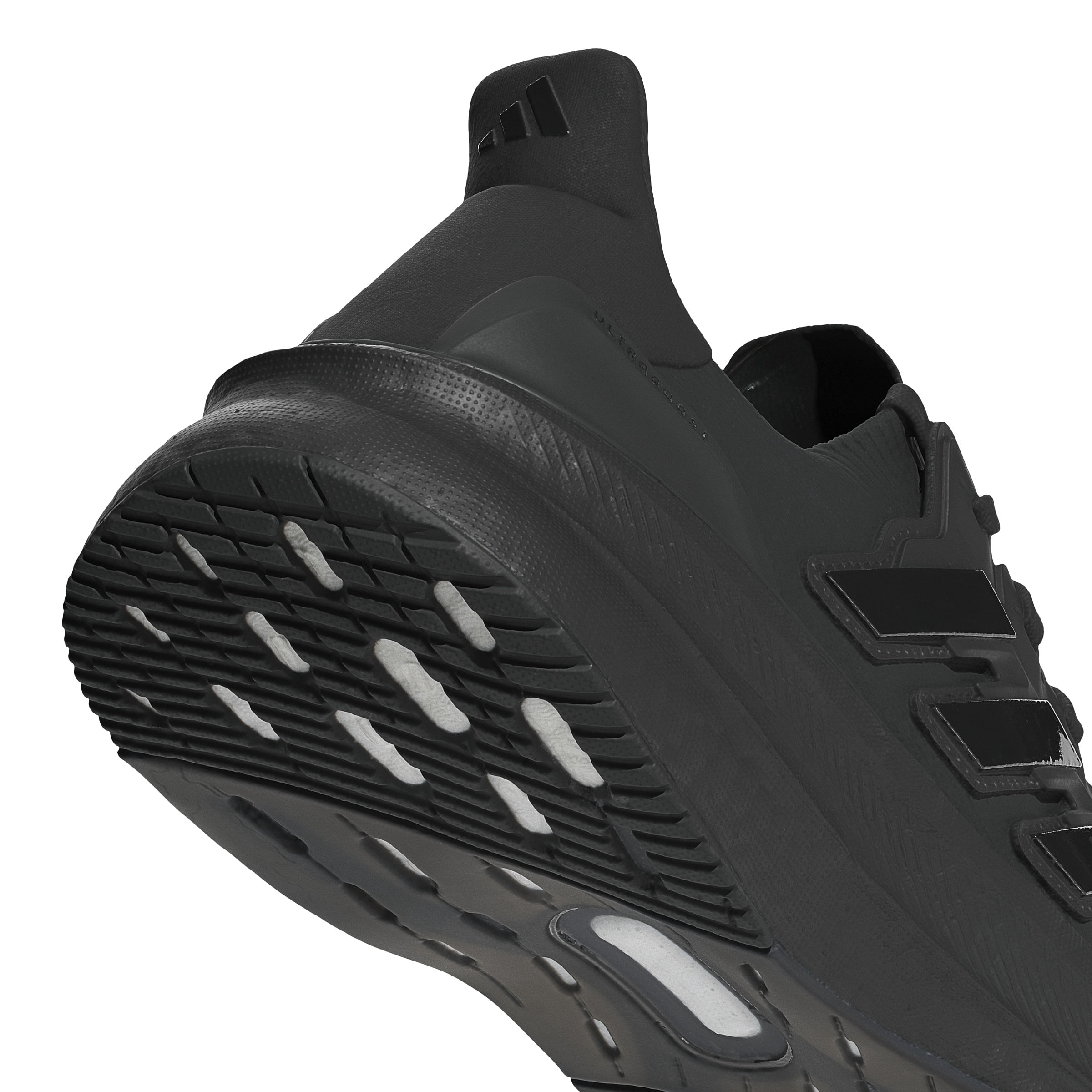 ID8847_9_FOOTWEAR_Photography_Detail-View-2_white